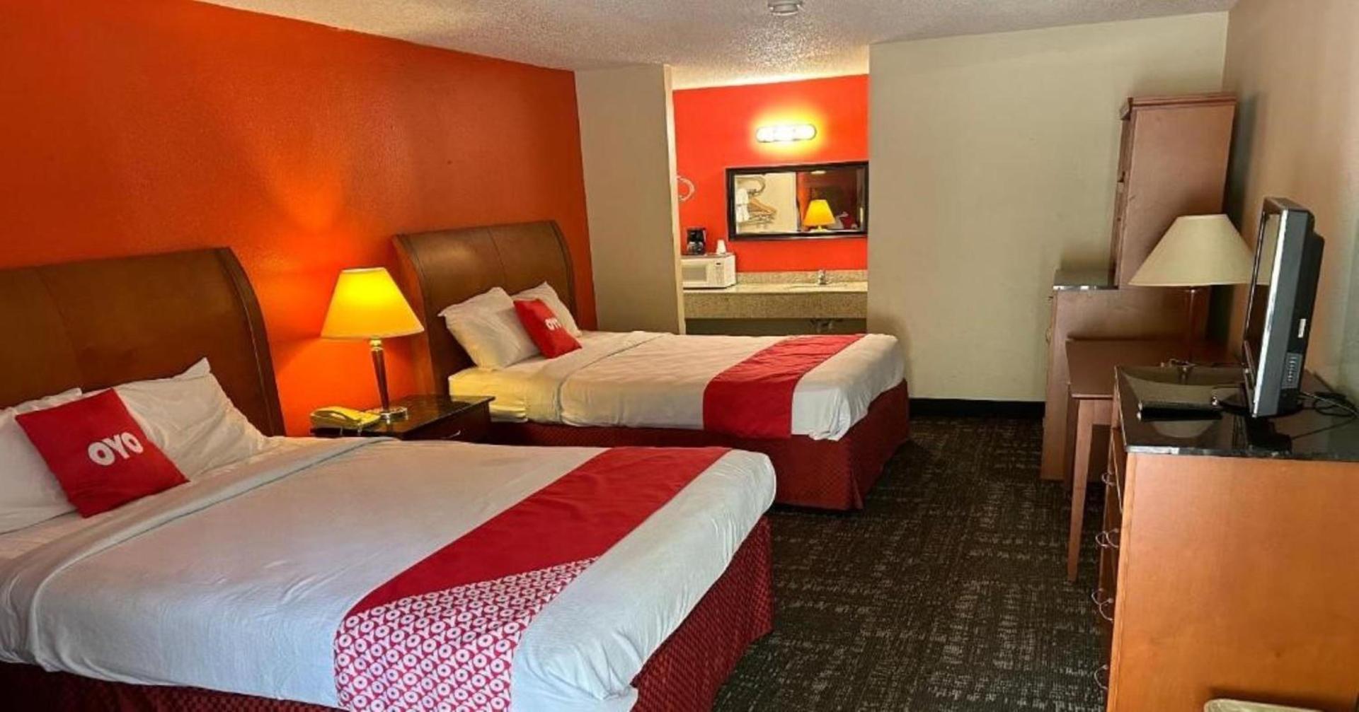 Rodeway Inn & Suites Jefferson photo 18