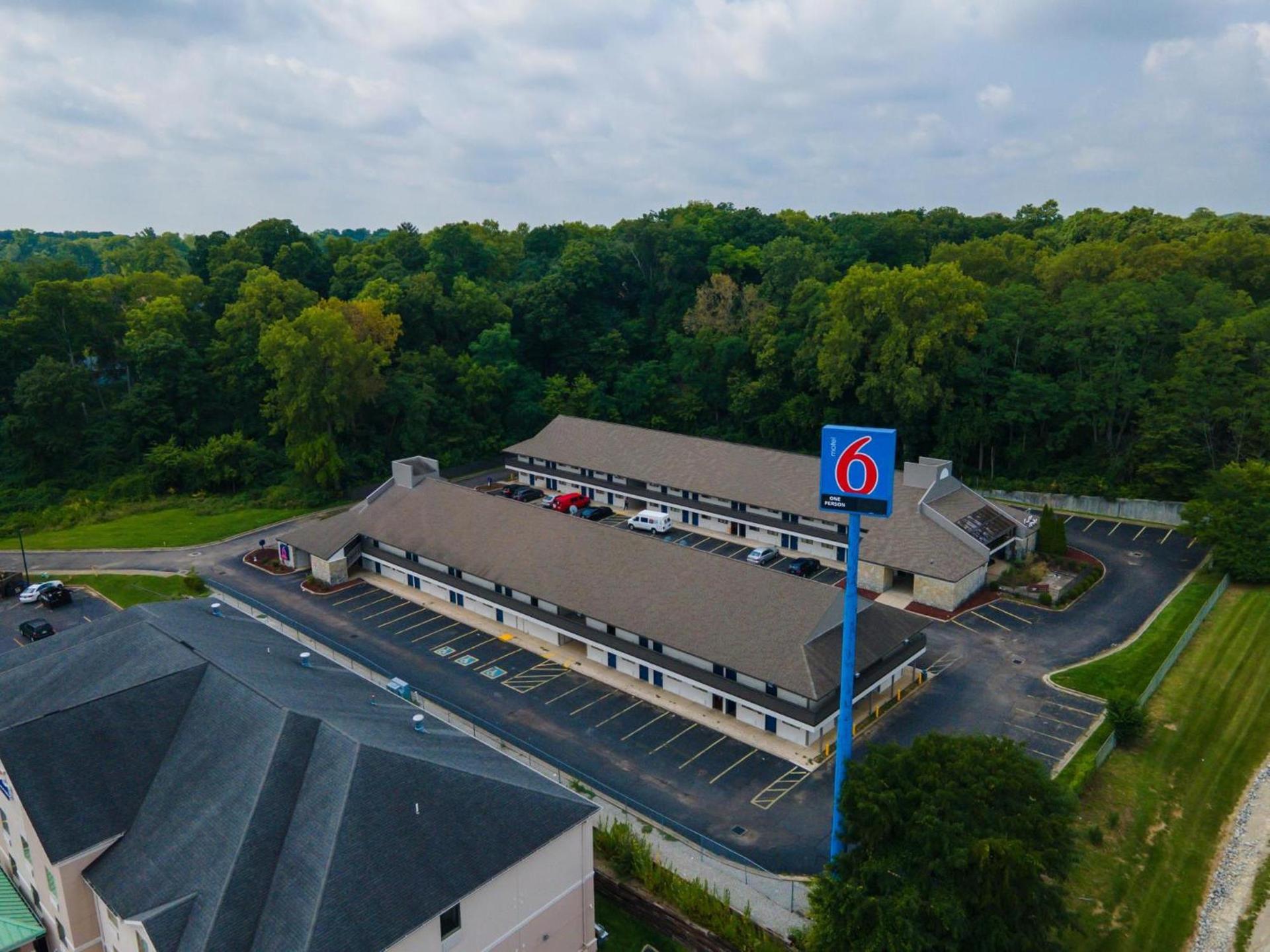 Motel 6-Dayton, OH - Englewood photo 1