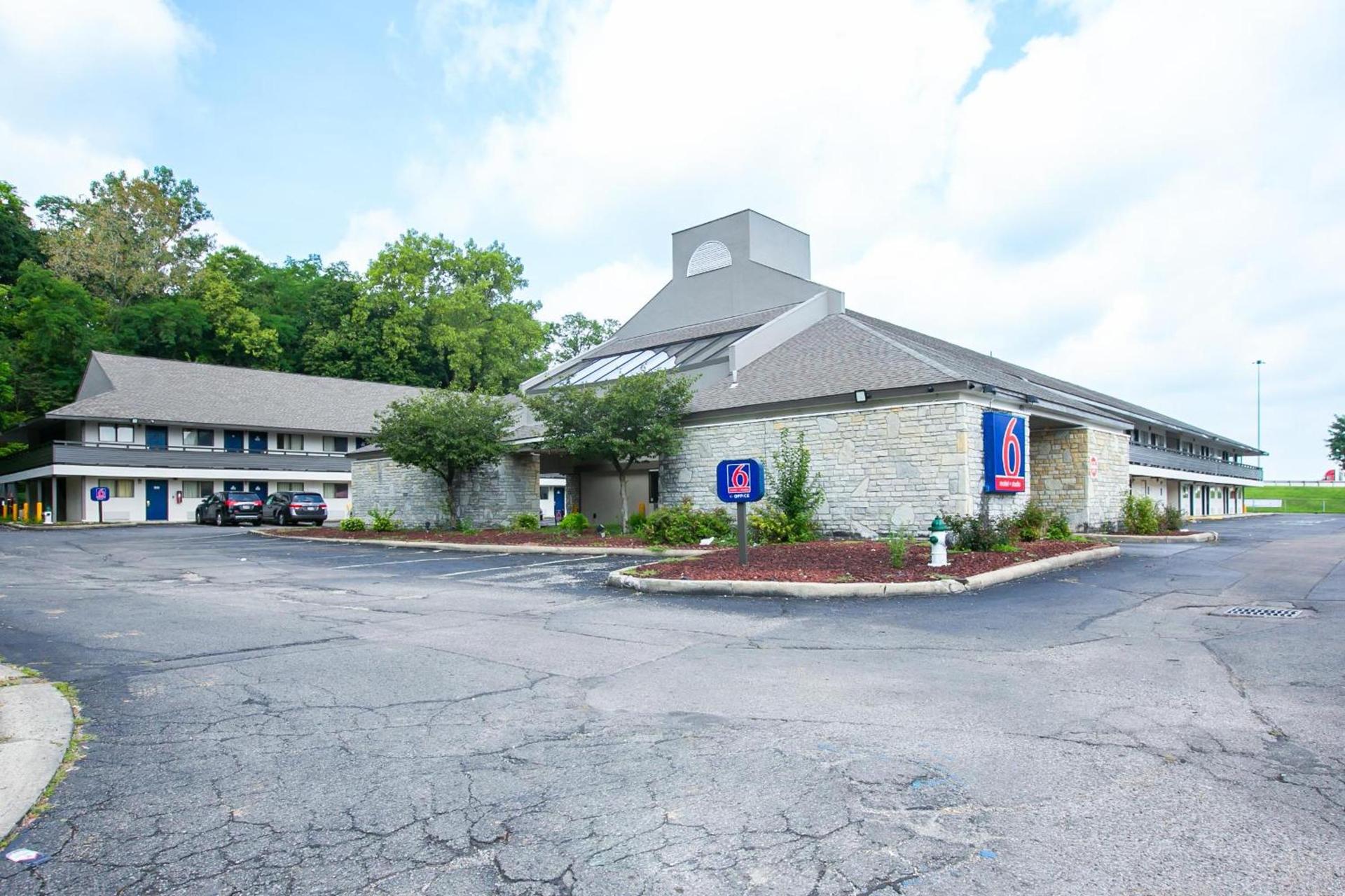 Motel 6-Dayton, OH - Englewood photo 29