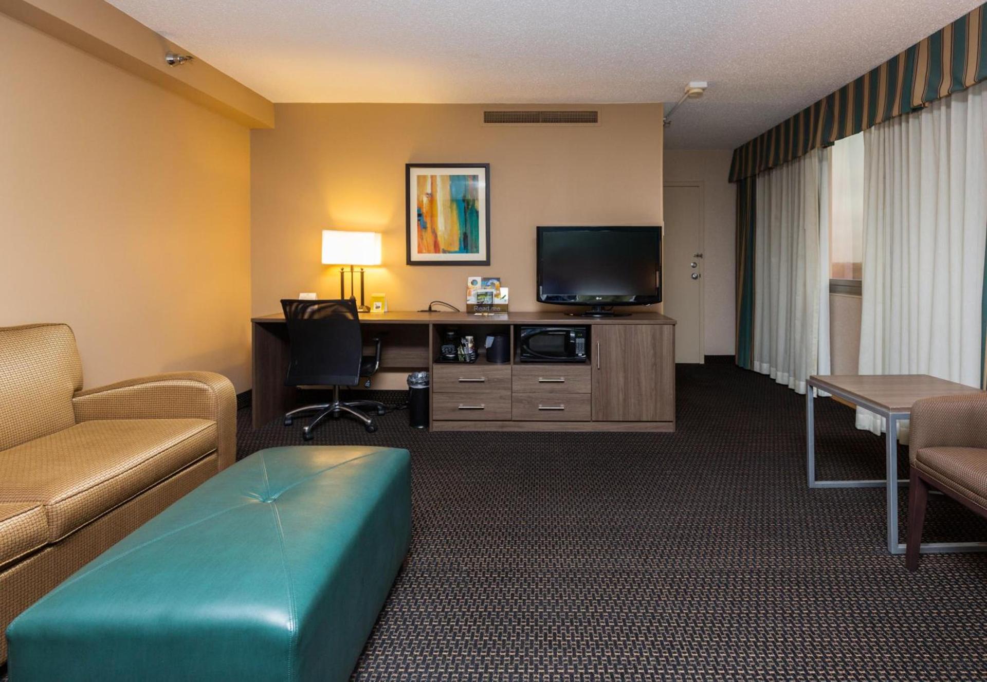 Holiday Inn Des Moines-Downtown-Mercy Campus by IHG photo 7