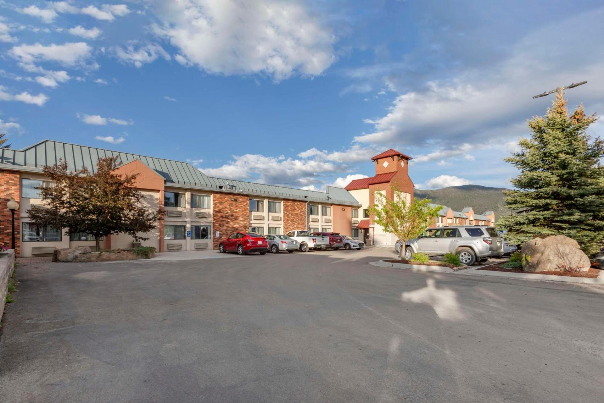 Best Western Plus Butte Plaza Inn photo 33