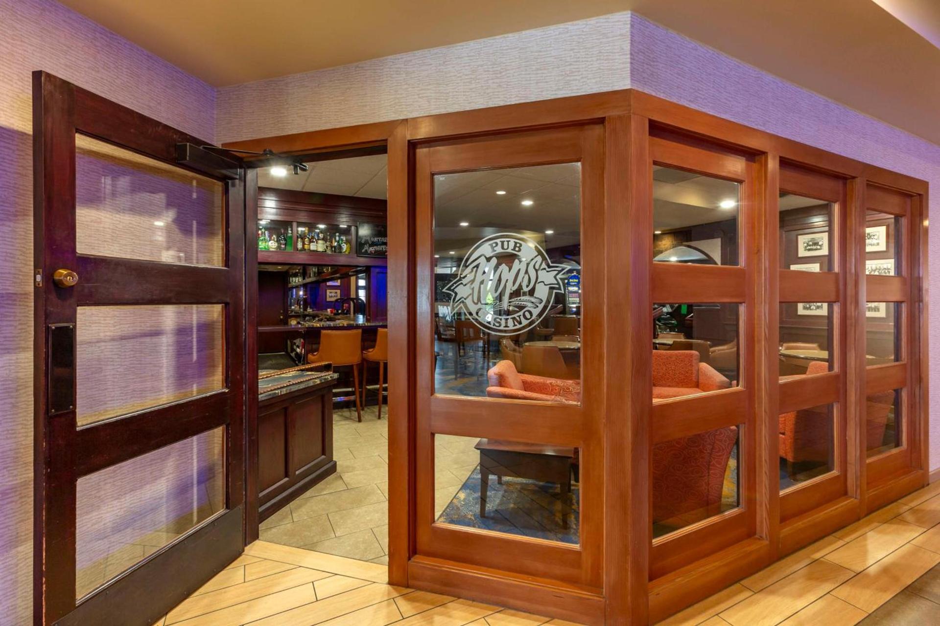 Best Western Plus Butte Plaza Inn photo 38