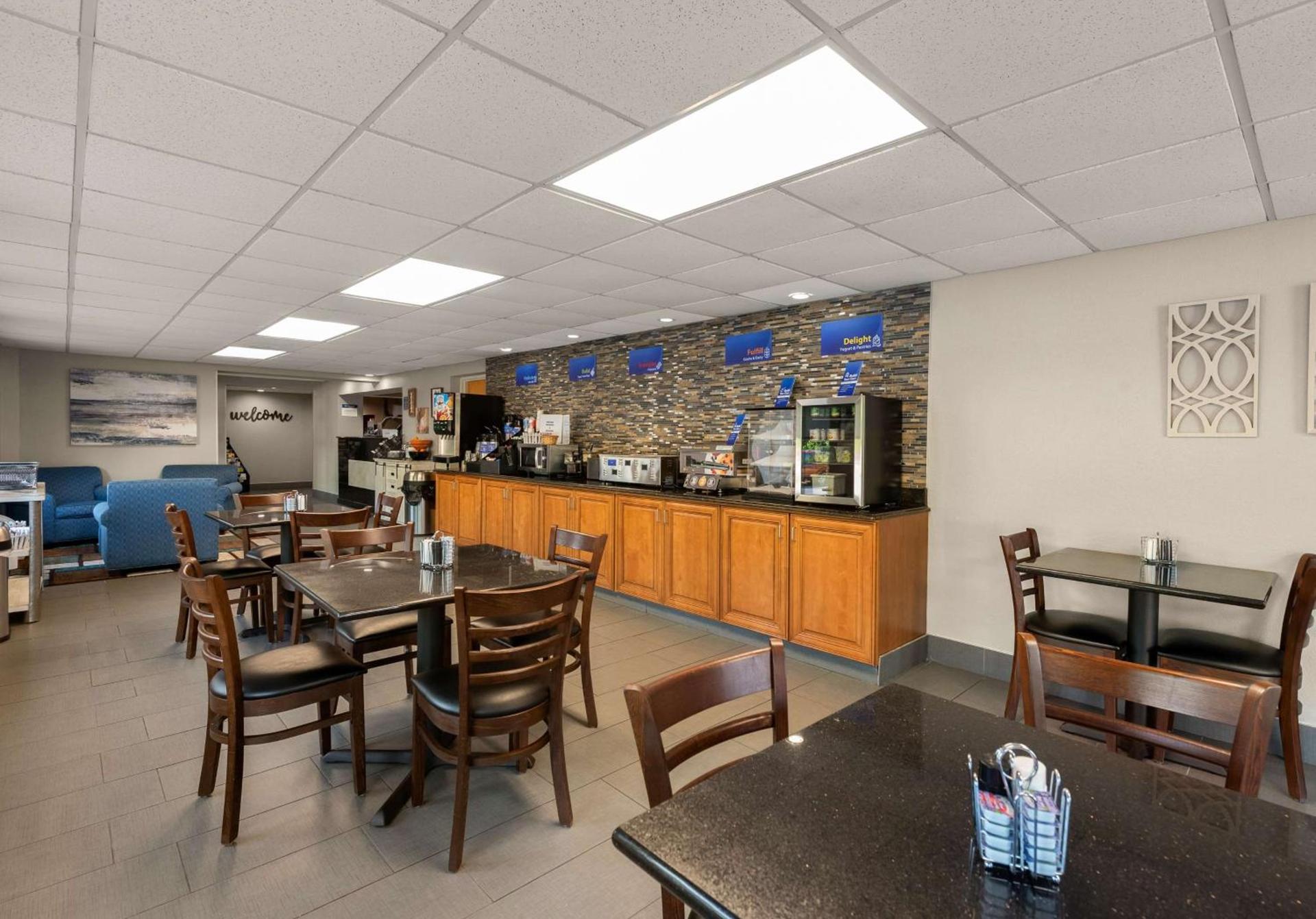 Best Western Adena Inn photo 46