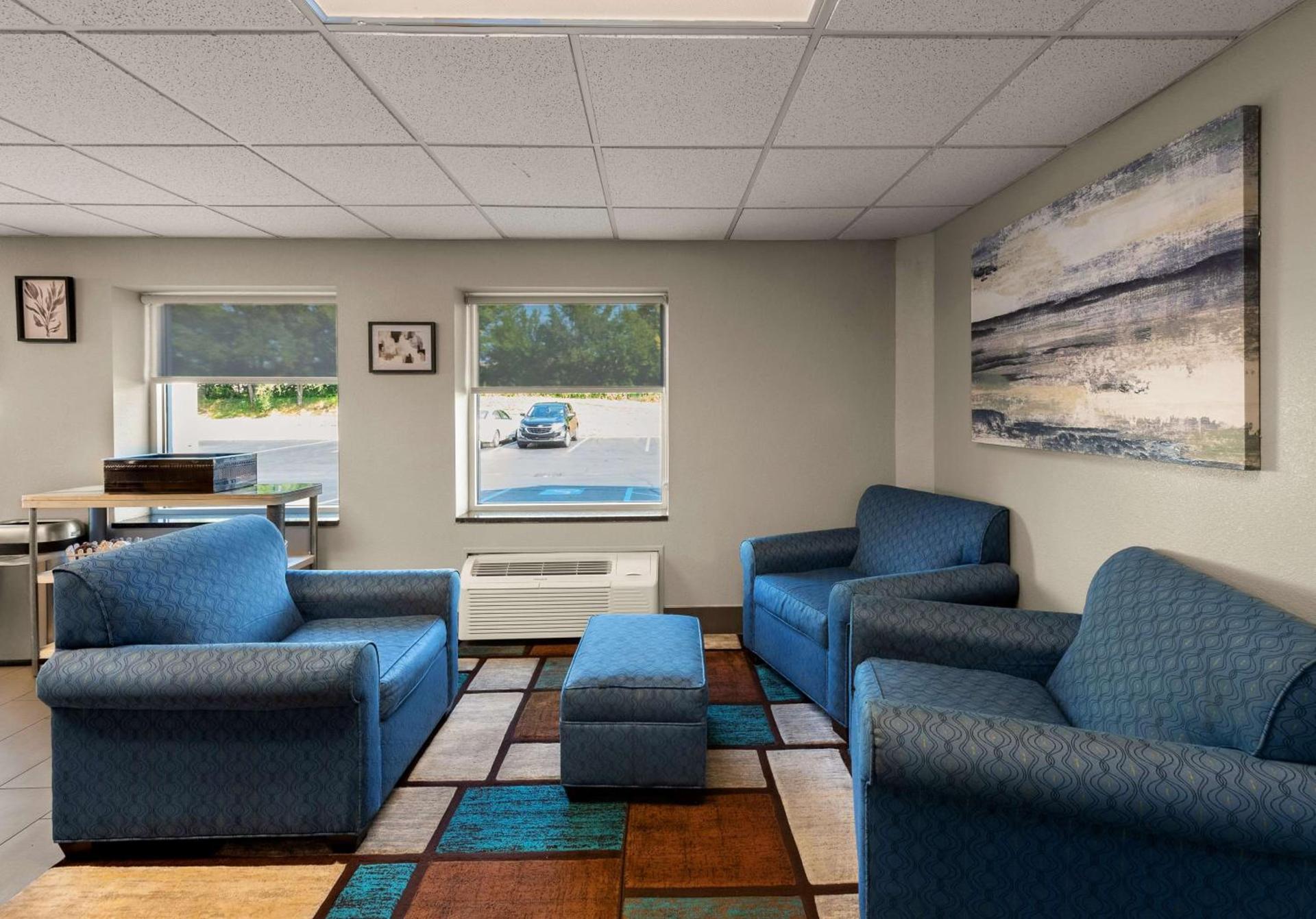 Best Western Adena Inn photo 8