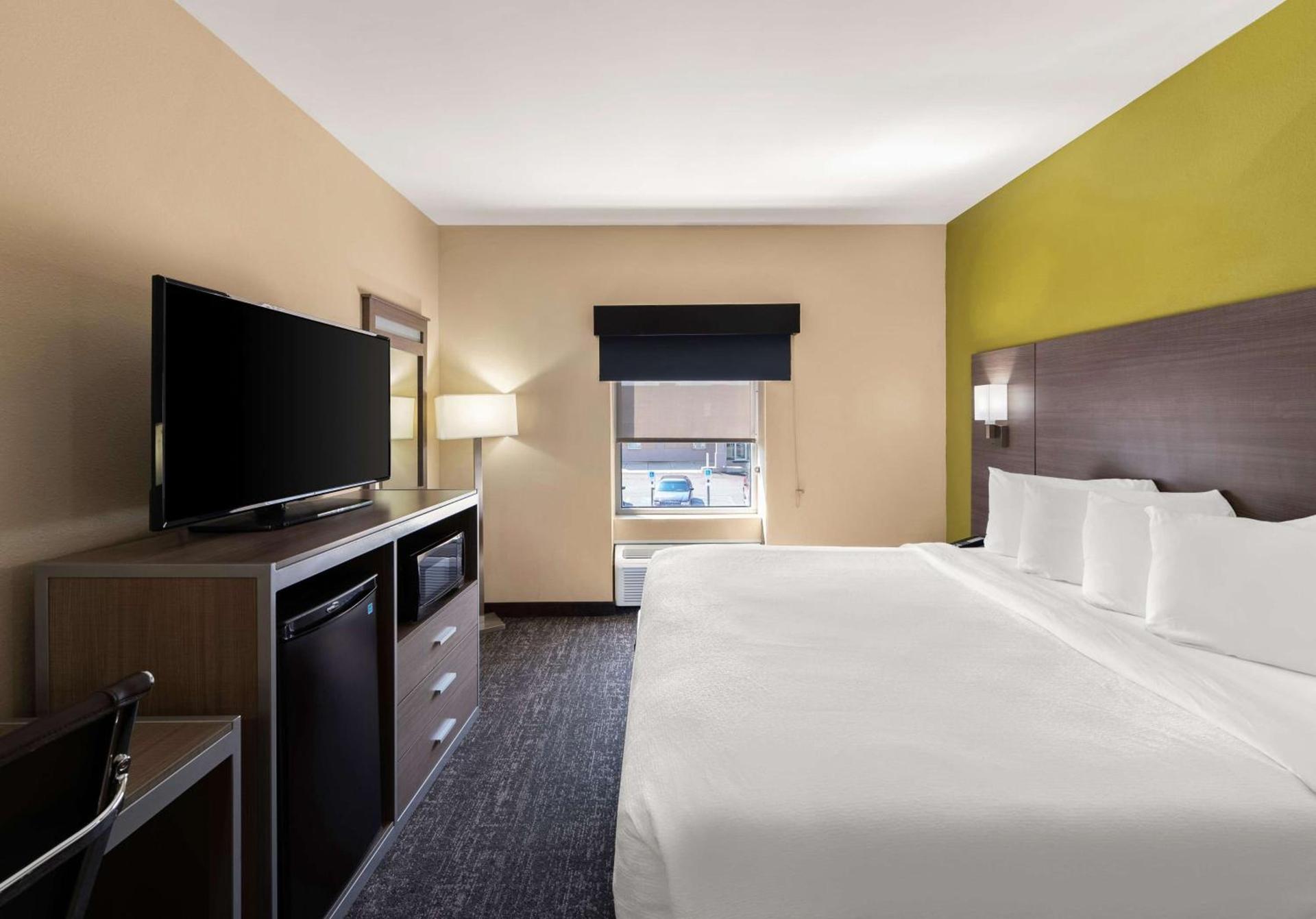 Best Western Adena Inn photo 31