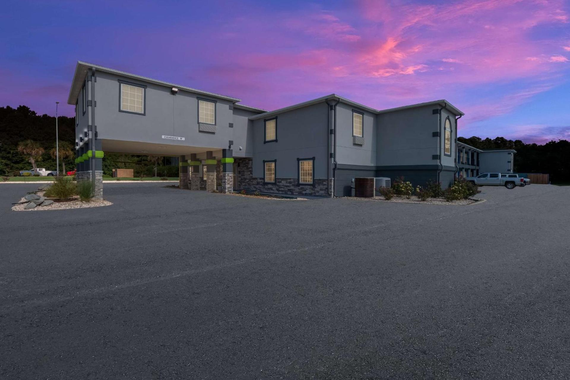 SureStay Hotel by Best Western Manning photo 9