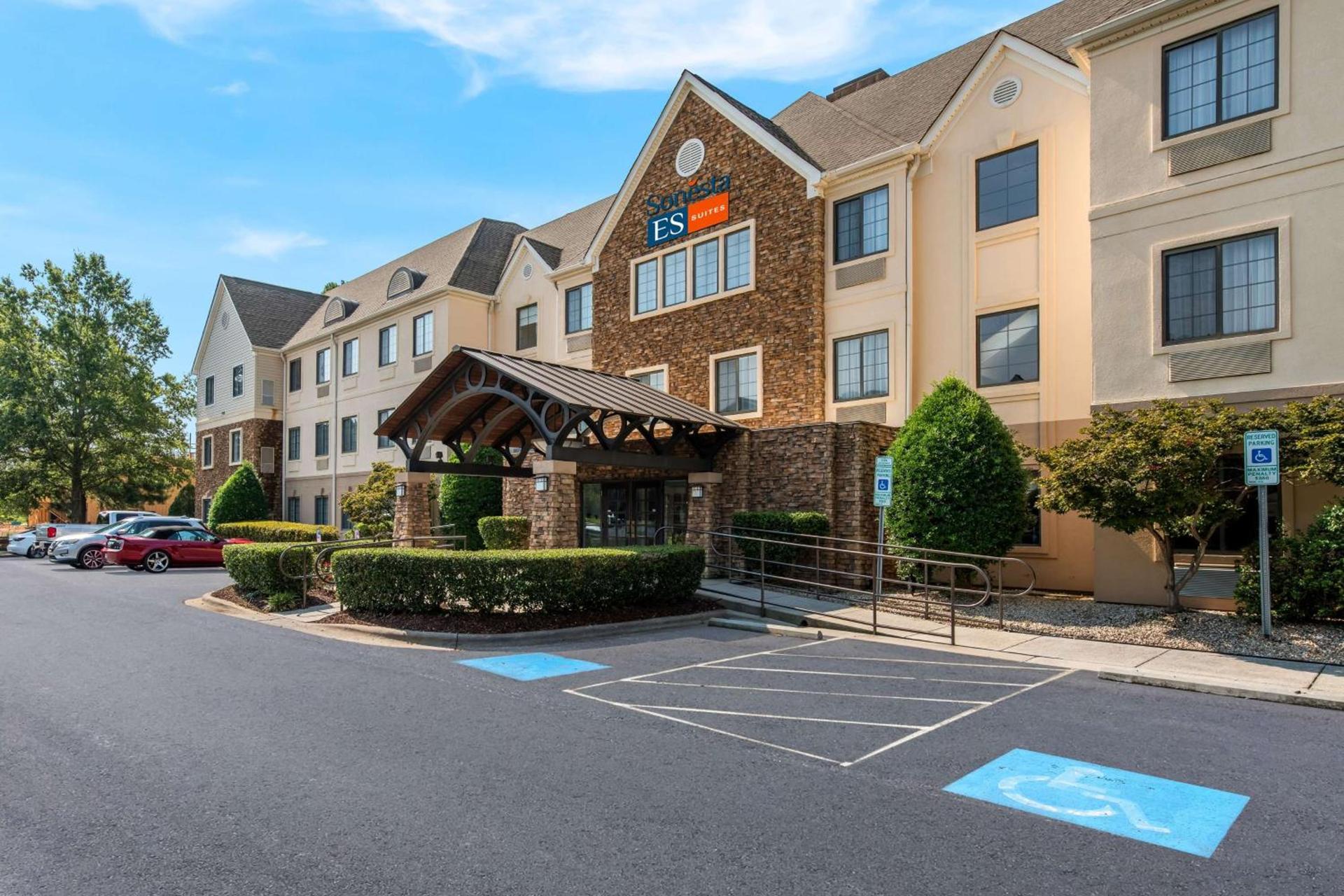 Sonesta ES Suites Charlotte Arrowood photo 3