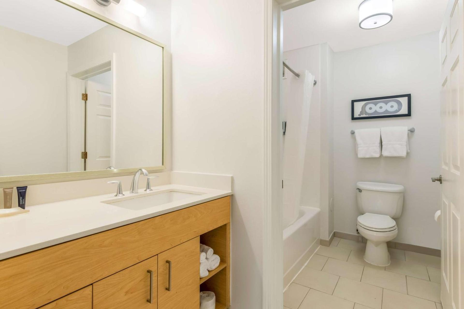 Sonesta ES Suites Charlotte Arrowood photo 30
