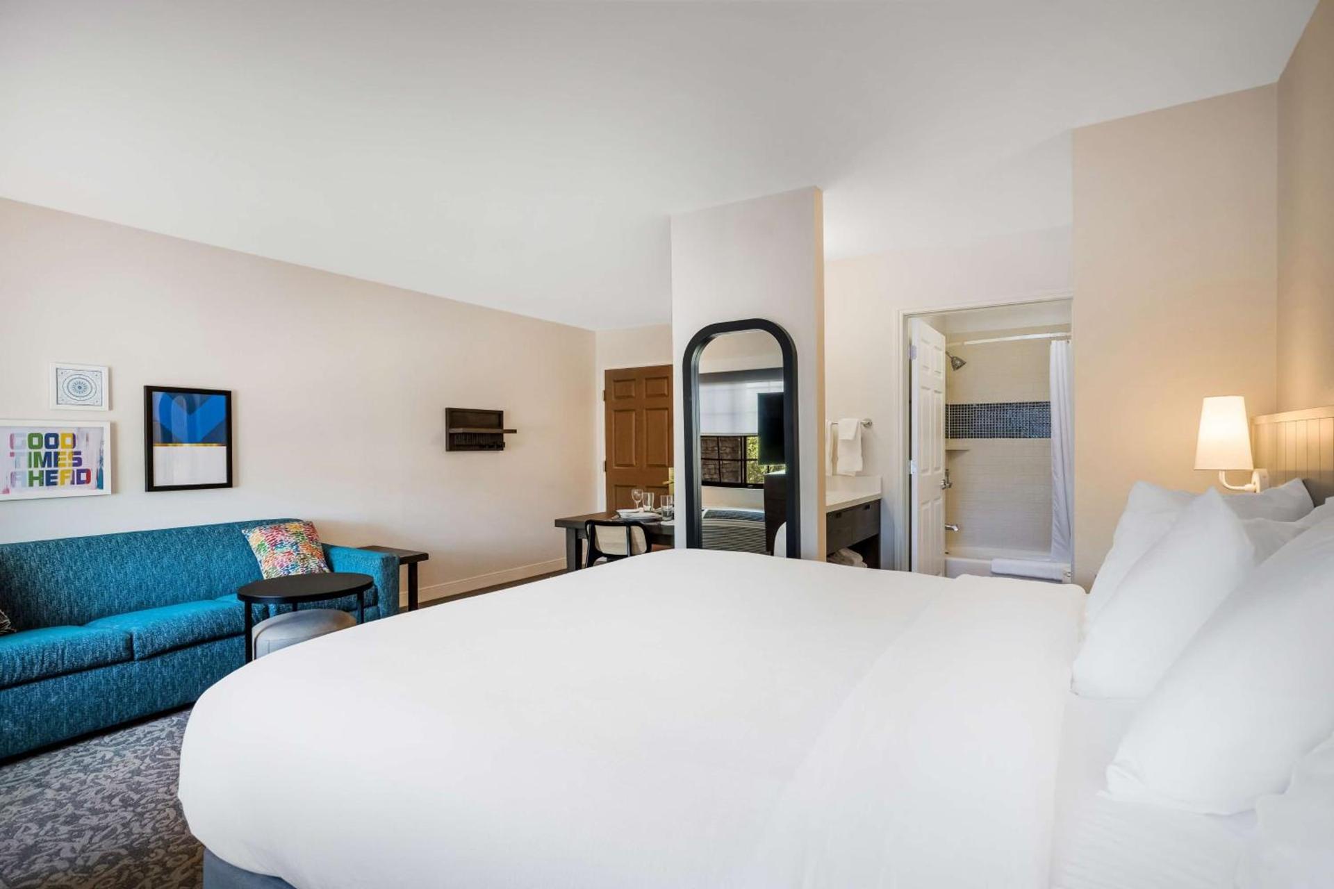 Sonesta ES Suites Denver South Park Meadows photo 25