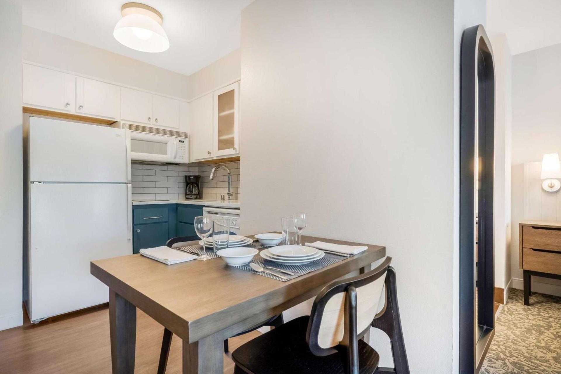 Sonesta ES Suites Denver South Park Meadows photo 27