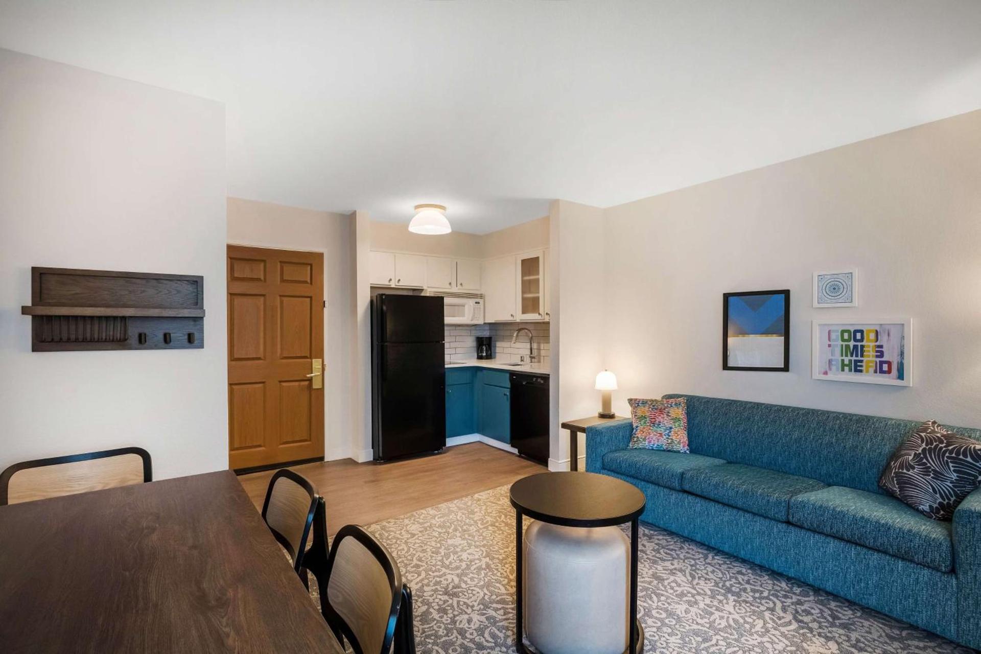 Sonesta ES Suites Denver South Park Meadows photo 28