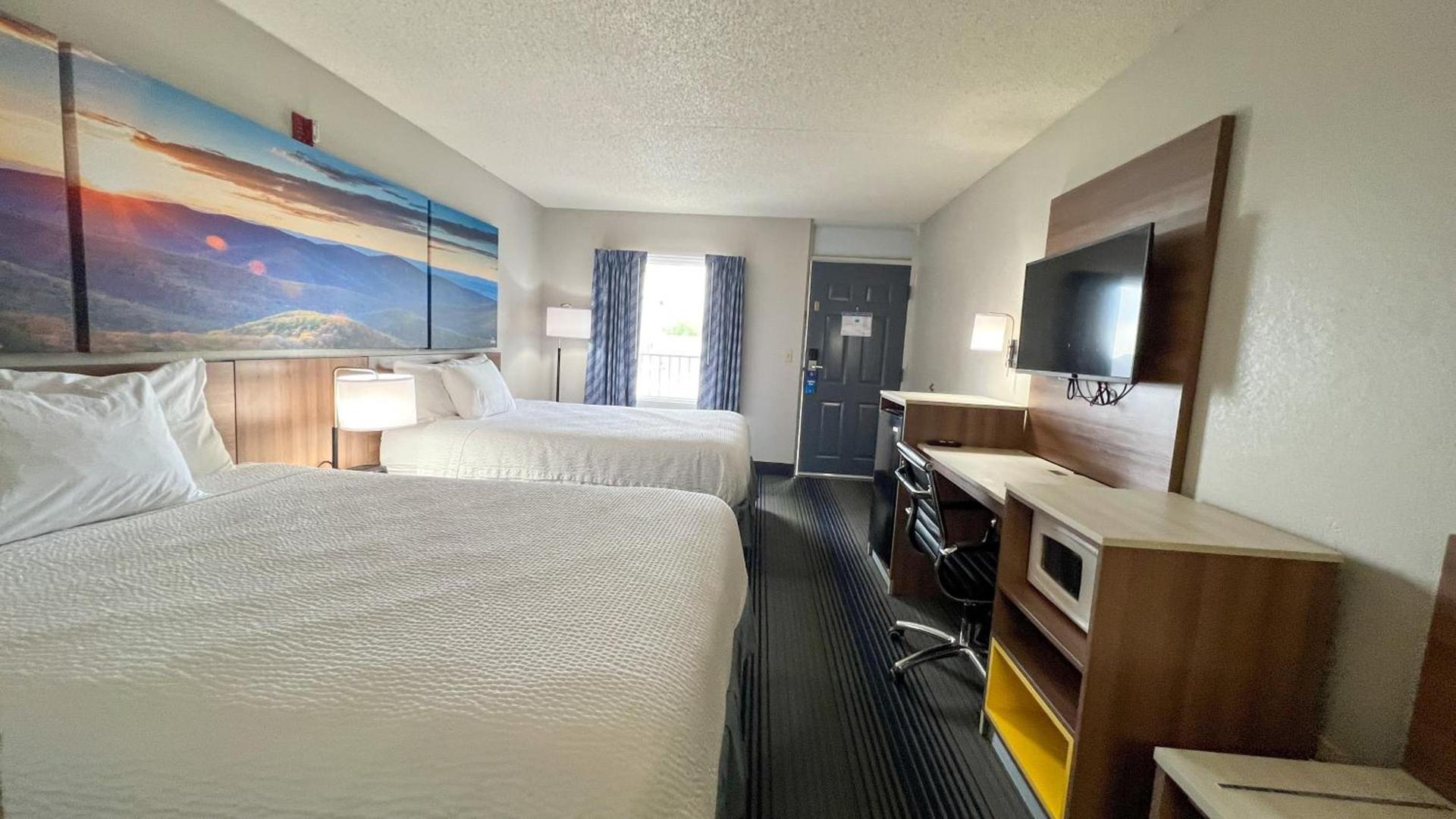Days Inn by Wyndham Harrison photo 44