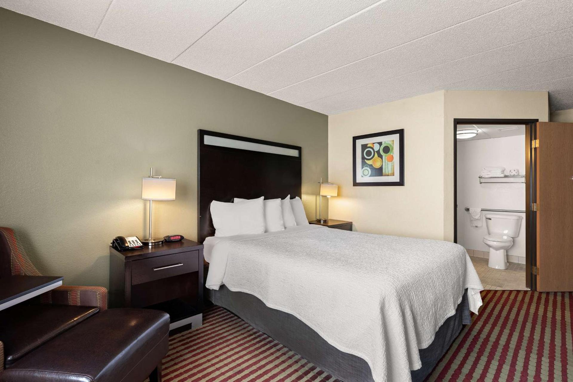 Best Western Germantown Inn photo 19