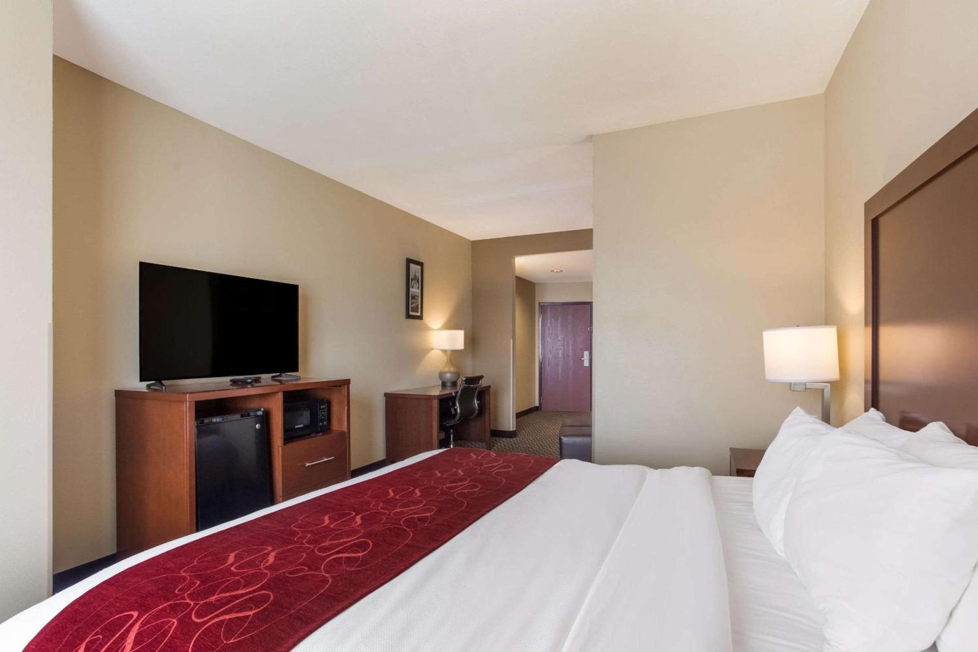 Comfort Suites Saraland - North Mobile photo 18