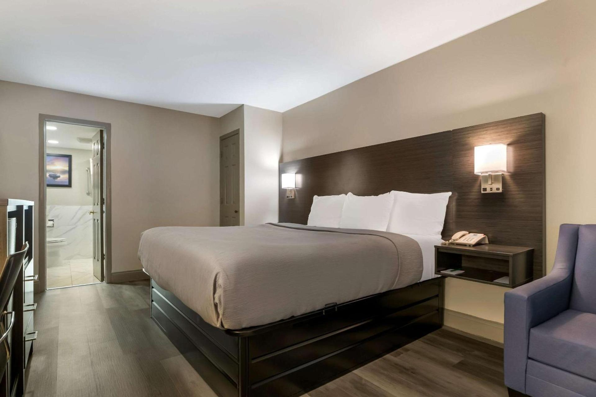 Quality Inn & Suites Altamonte Springs Orlando-North photo 9