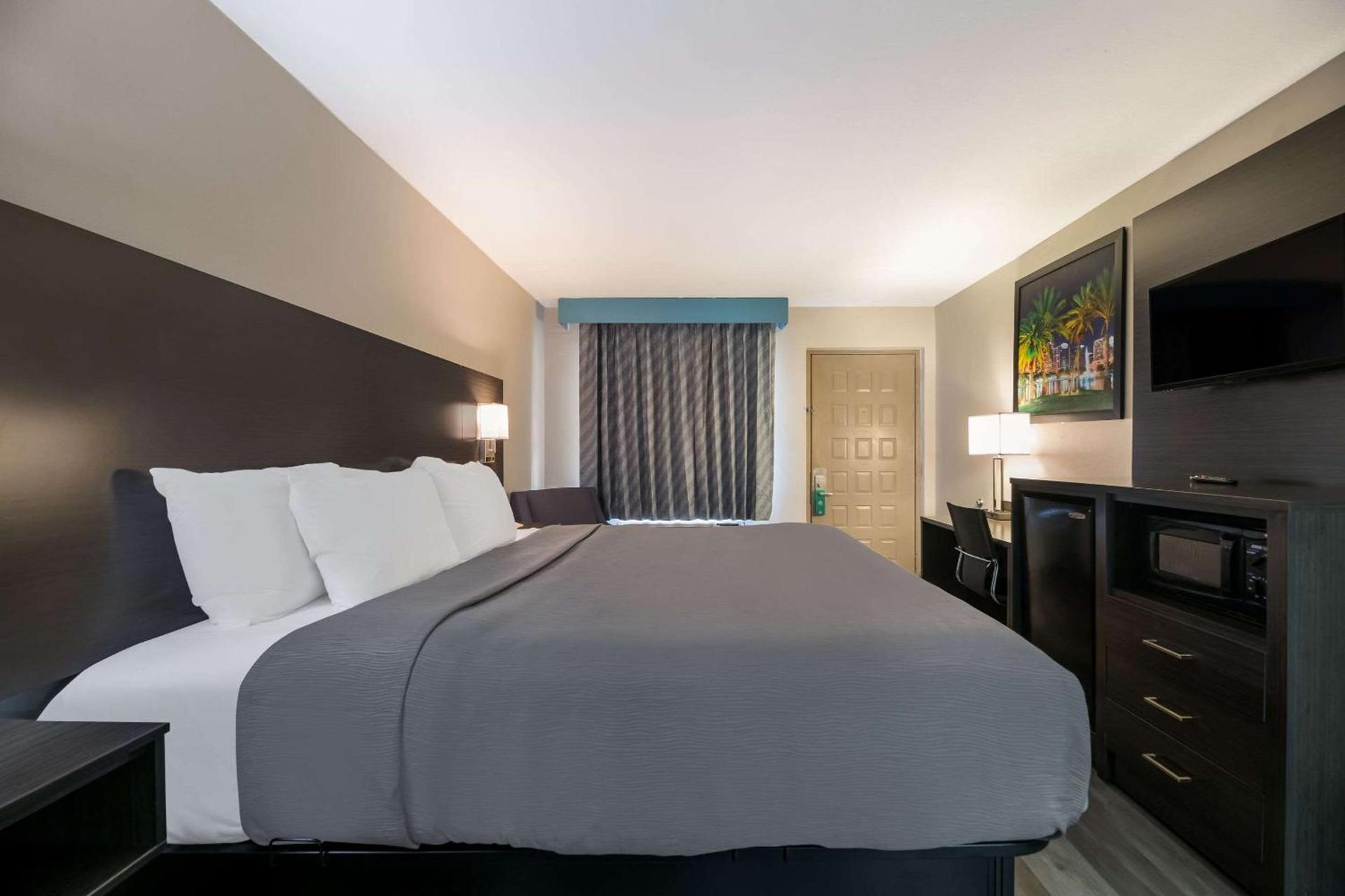 Quality Inn & Suites Altamonte Springs Orlando-North photo 12