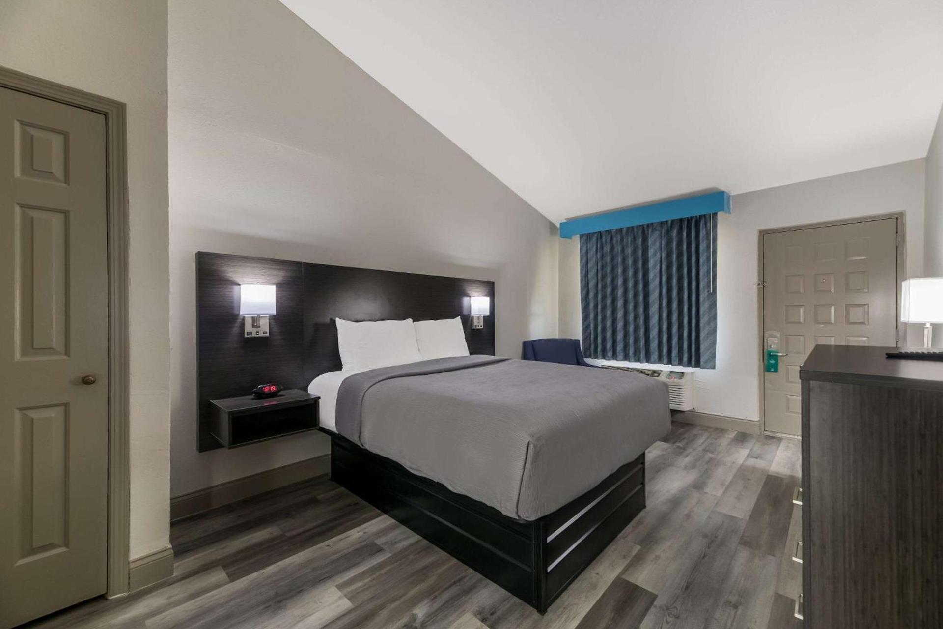 Quality Inn & Suites Altamonte Springs Orlando-North photo 18