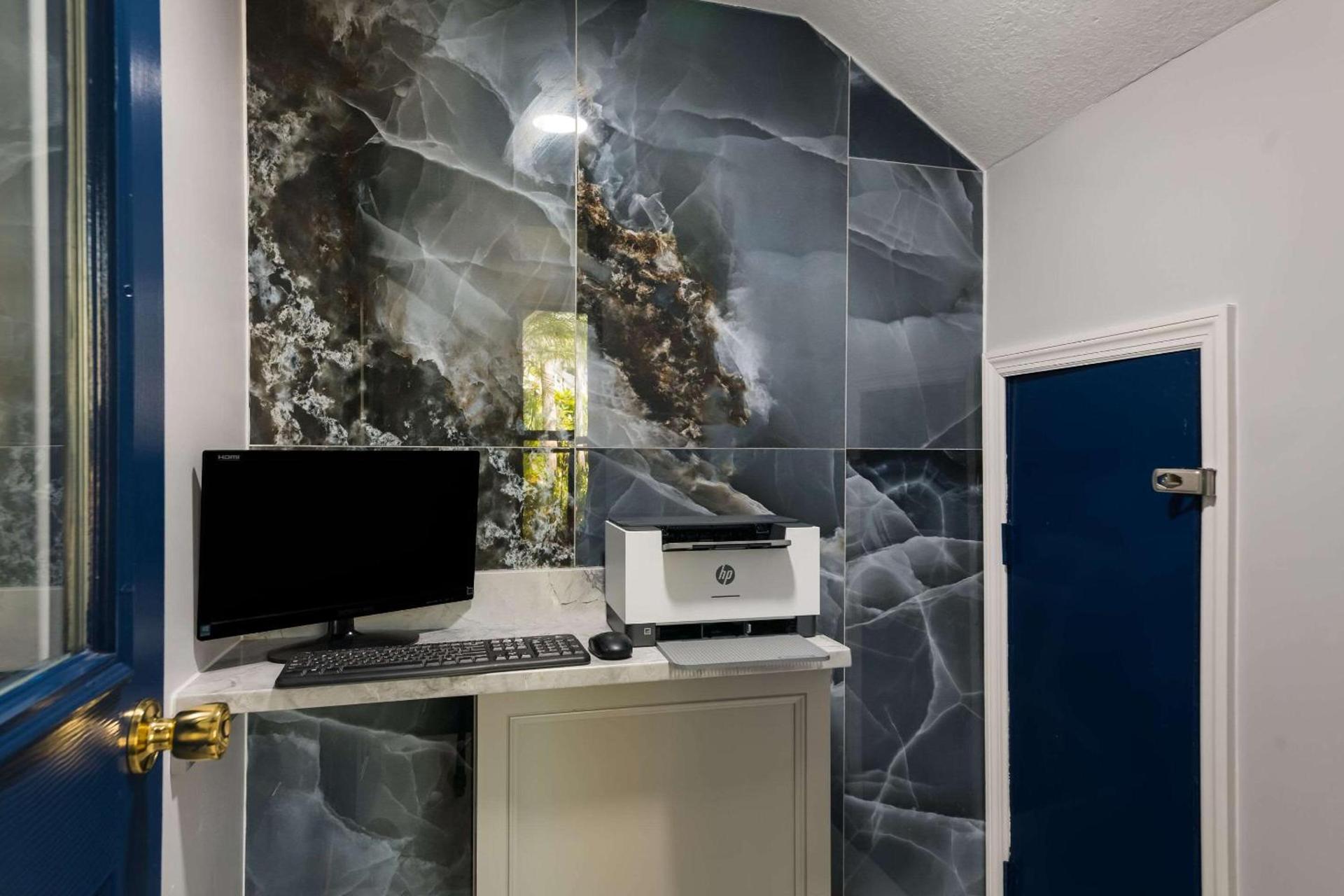 Quality Inn & Suites Altamonte Springs Orlando-North photo 34