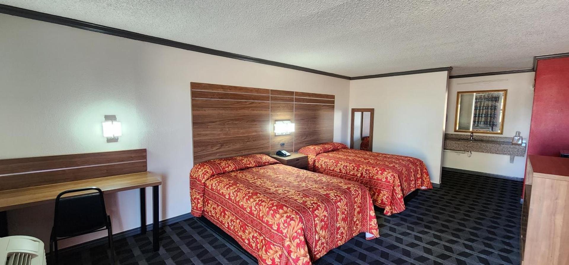 Victorian Inn Midland photo 25