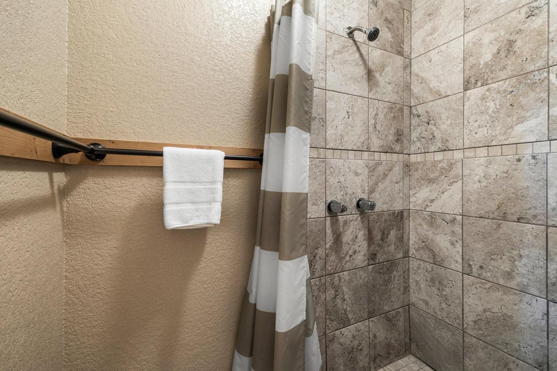 The Claire Hotel photo 32