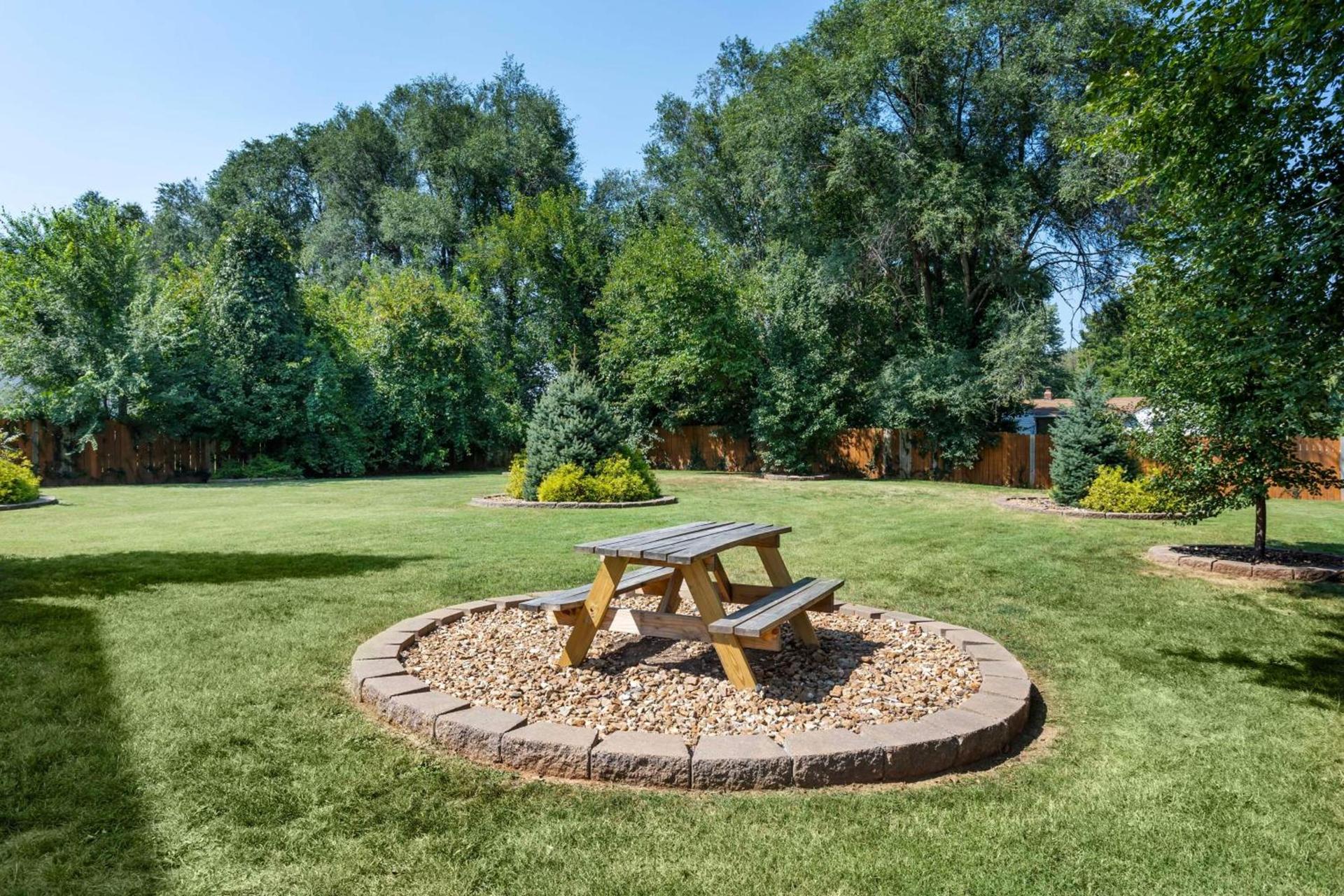 Best Western Plus Springfield Airport Inn photo 32