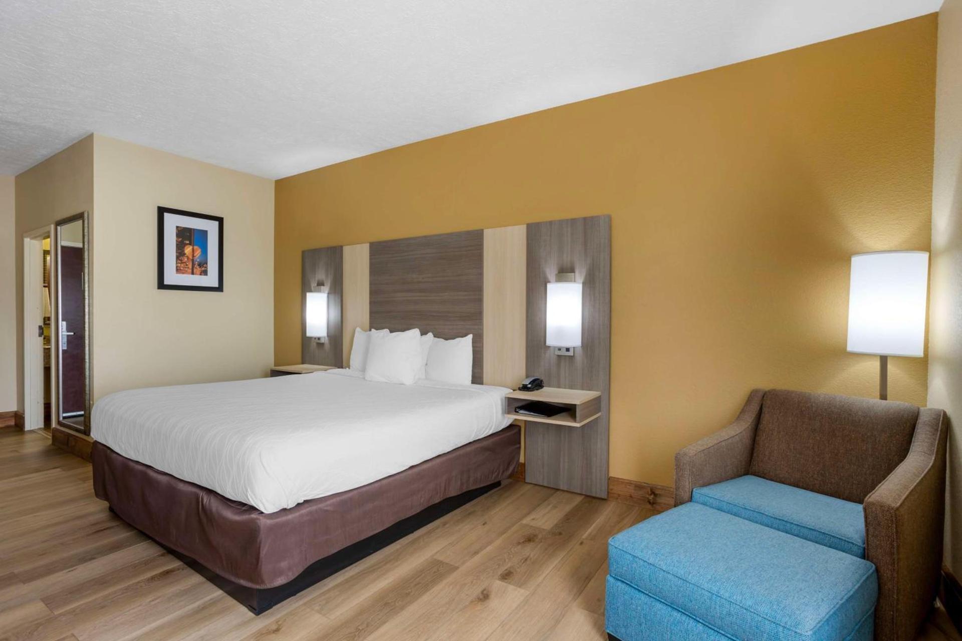 Best Western Plus Springfield Airport Inn photo 18