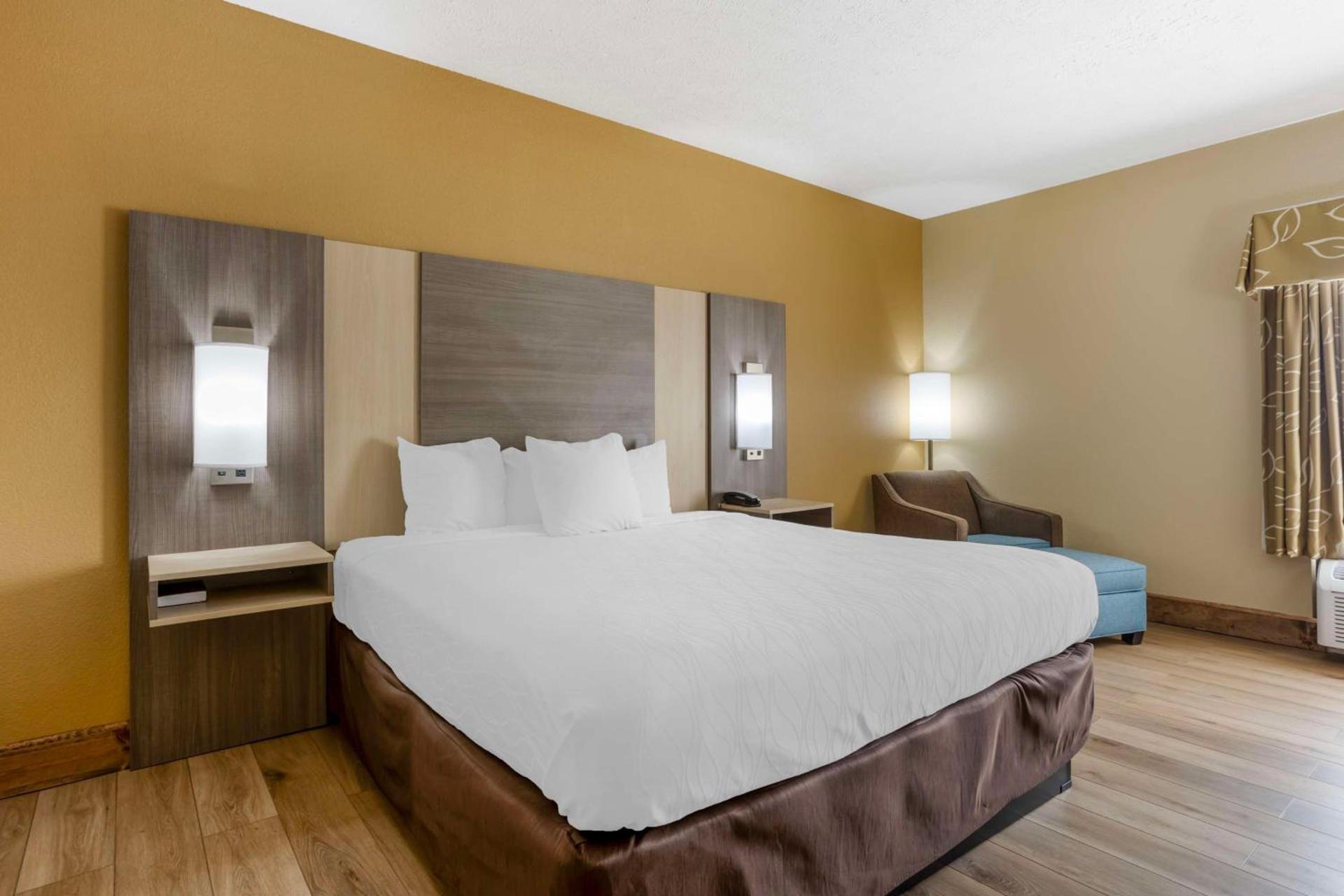 Best Western Plus Springfield Airport Inn photo 22