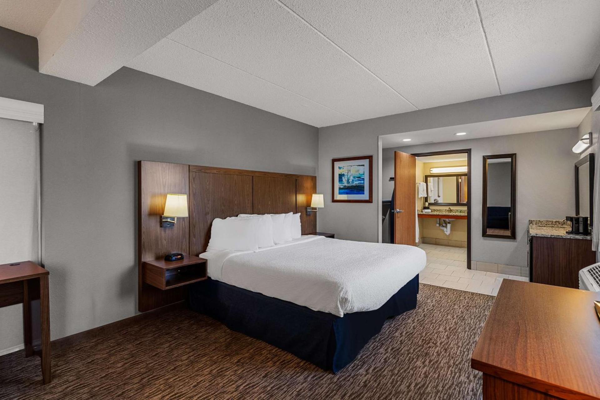 Best Western Bridgeview Hotel photo 15