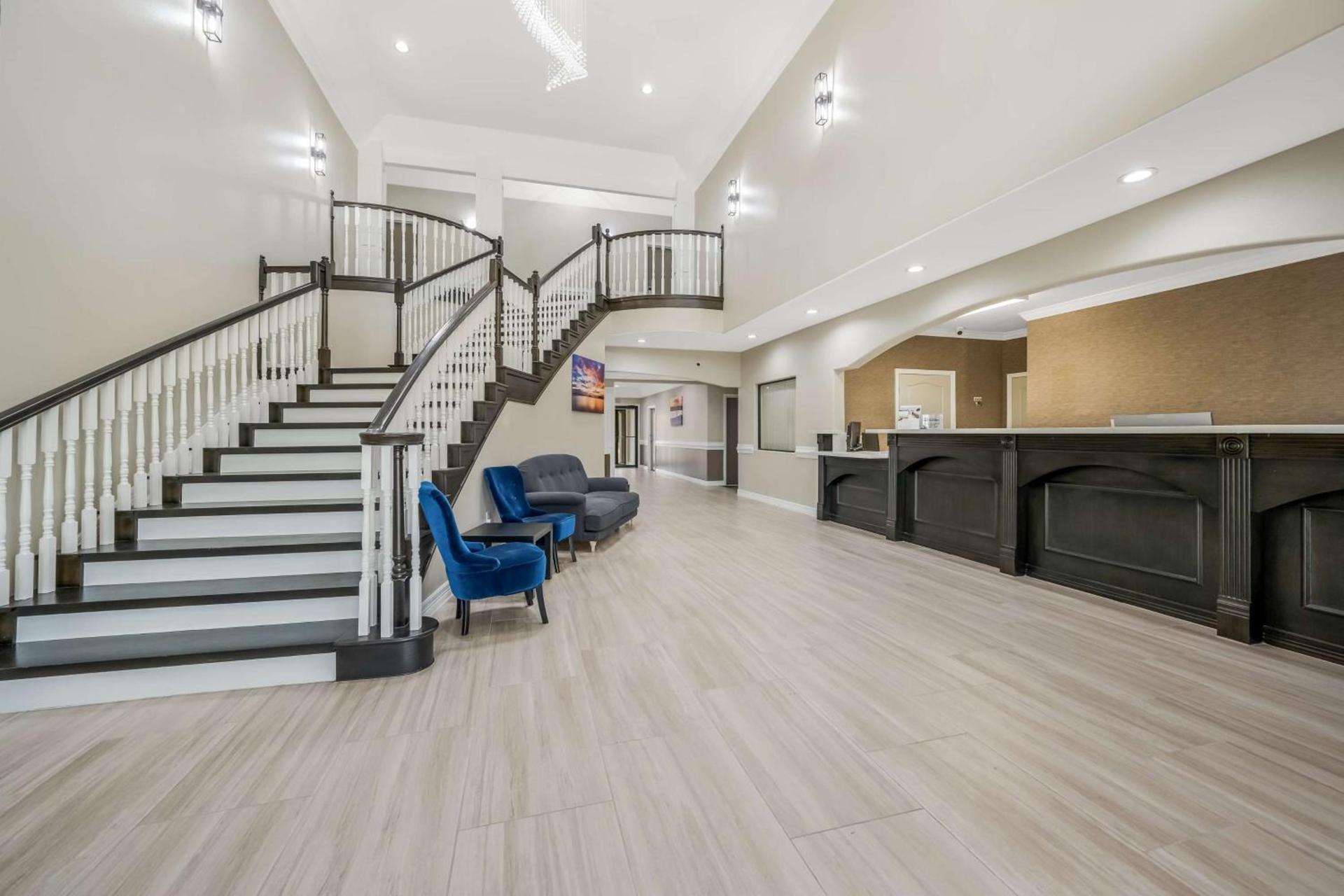 SureStay Studio by Best Western Conroe Downtown photo 2