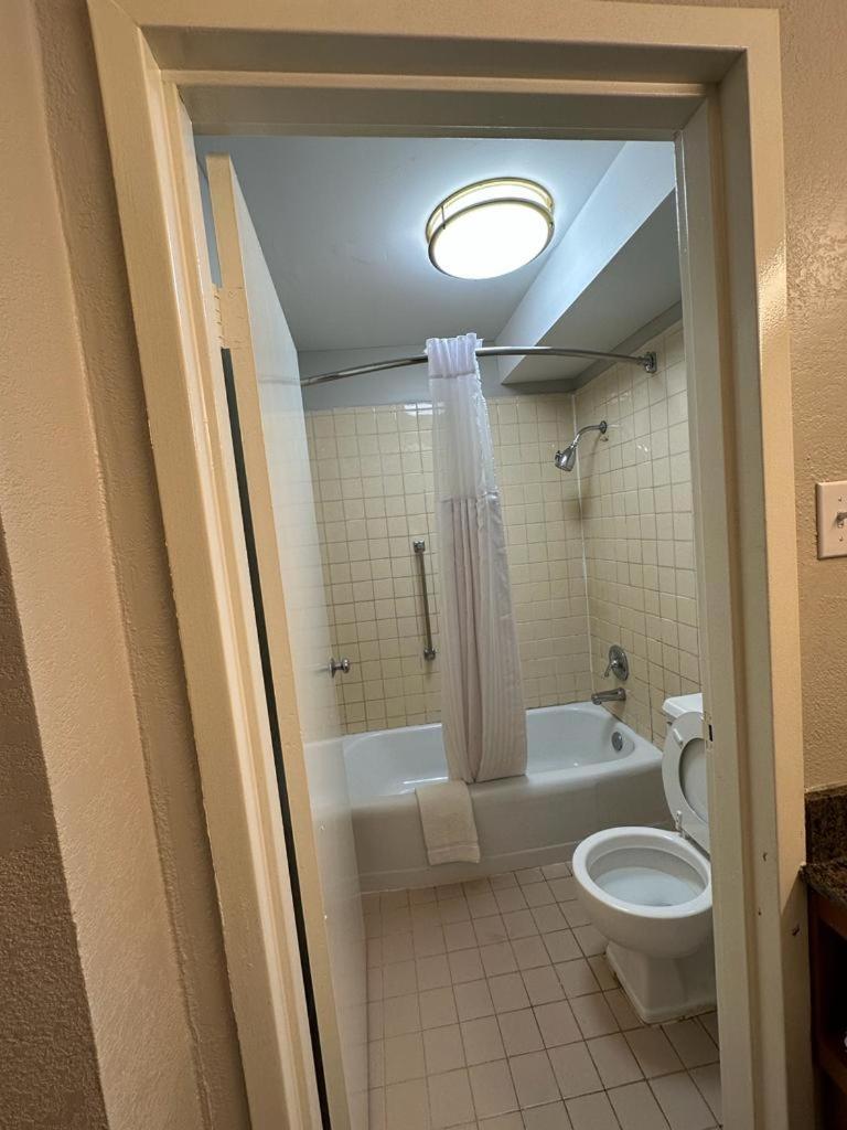 Lanett Inn photo 9