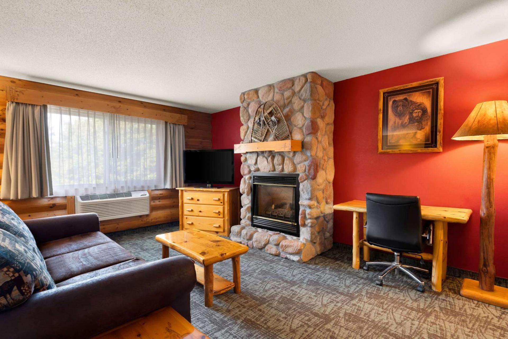 Best Western Northwoods Lodge photo 12