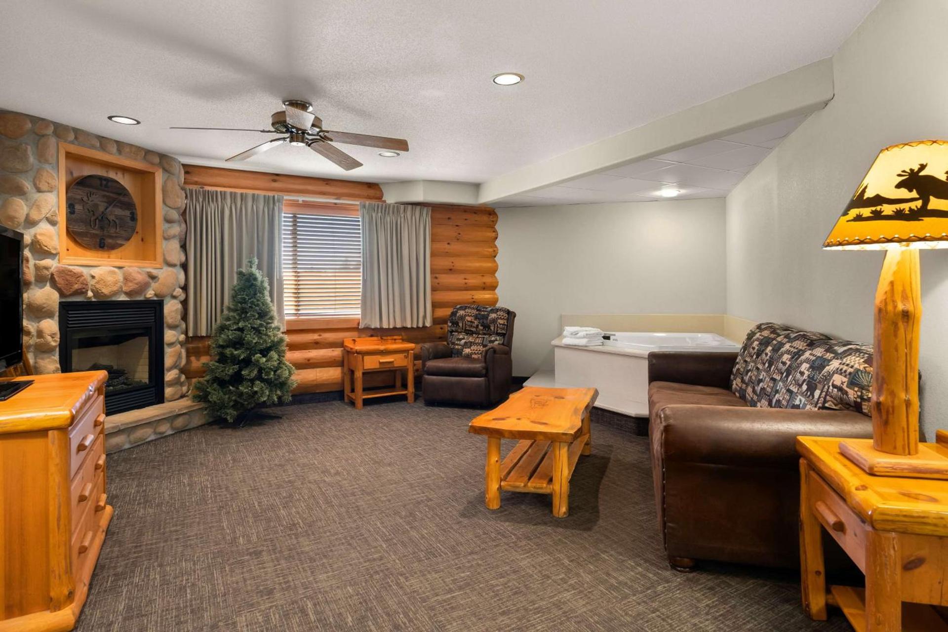 Best Western Northwoods Lodge photo 20