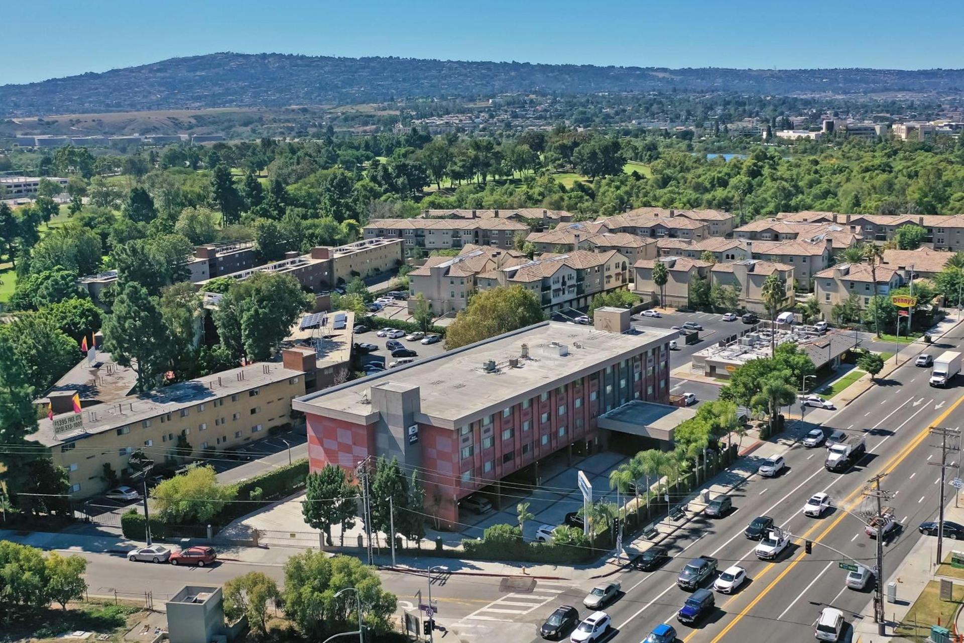 Best Western Los Angeles Worldport Hotel photo 33