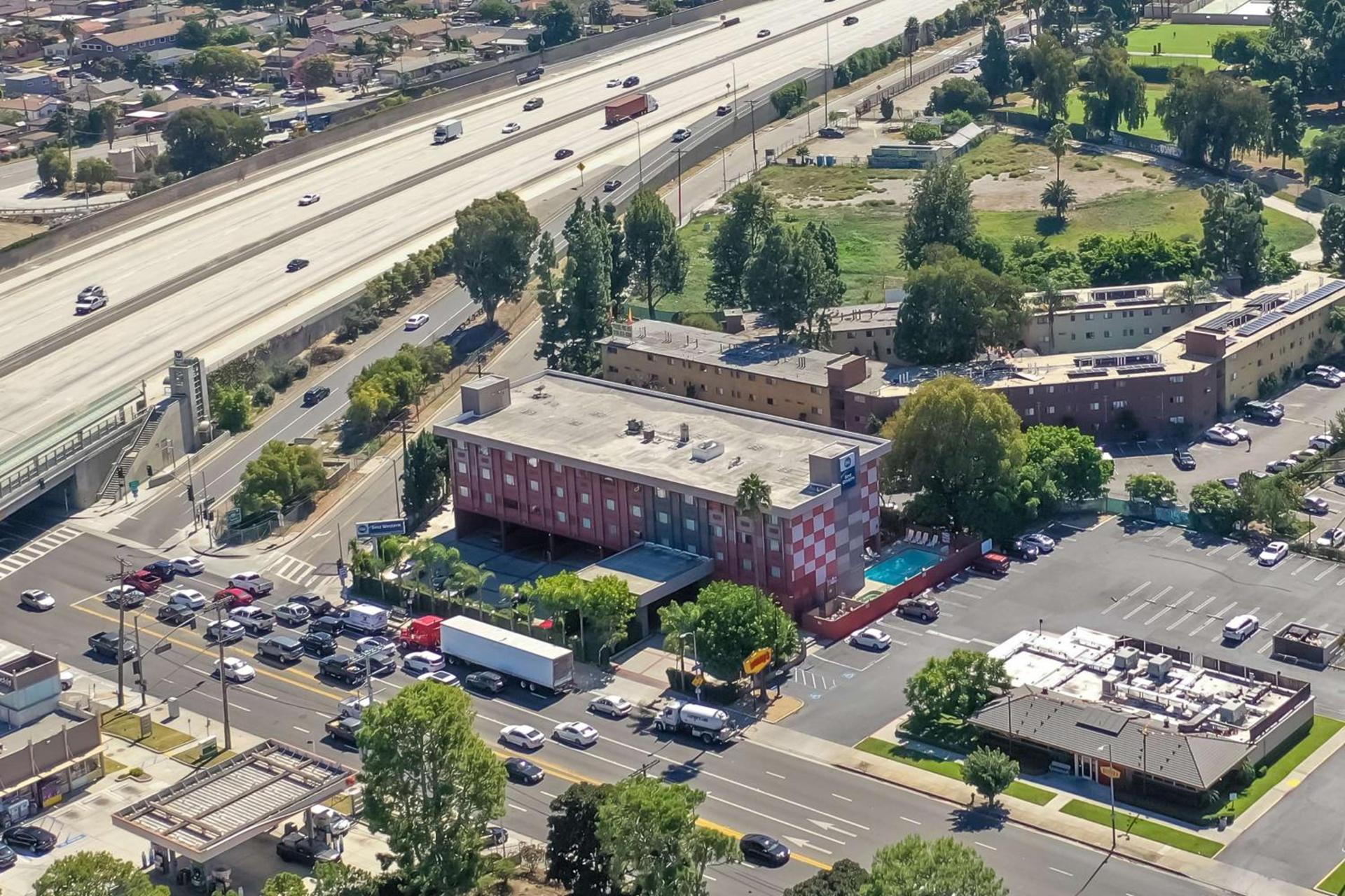 Best Western Los Angeles Worldport Hotel photo 34