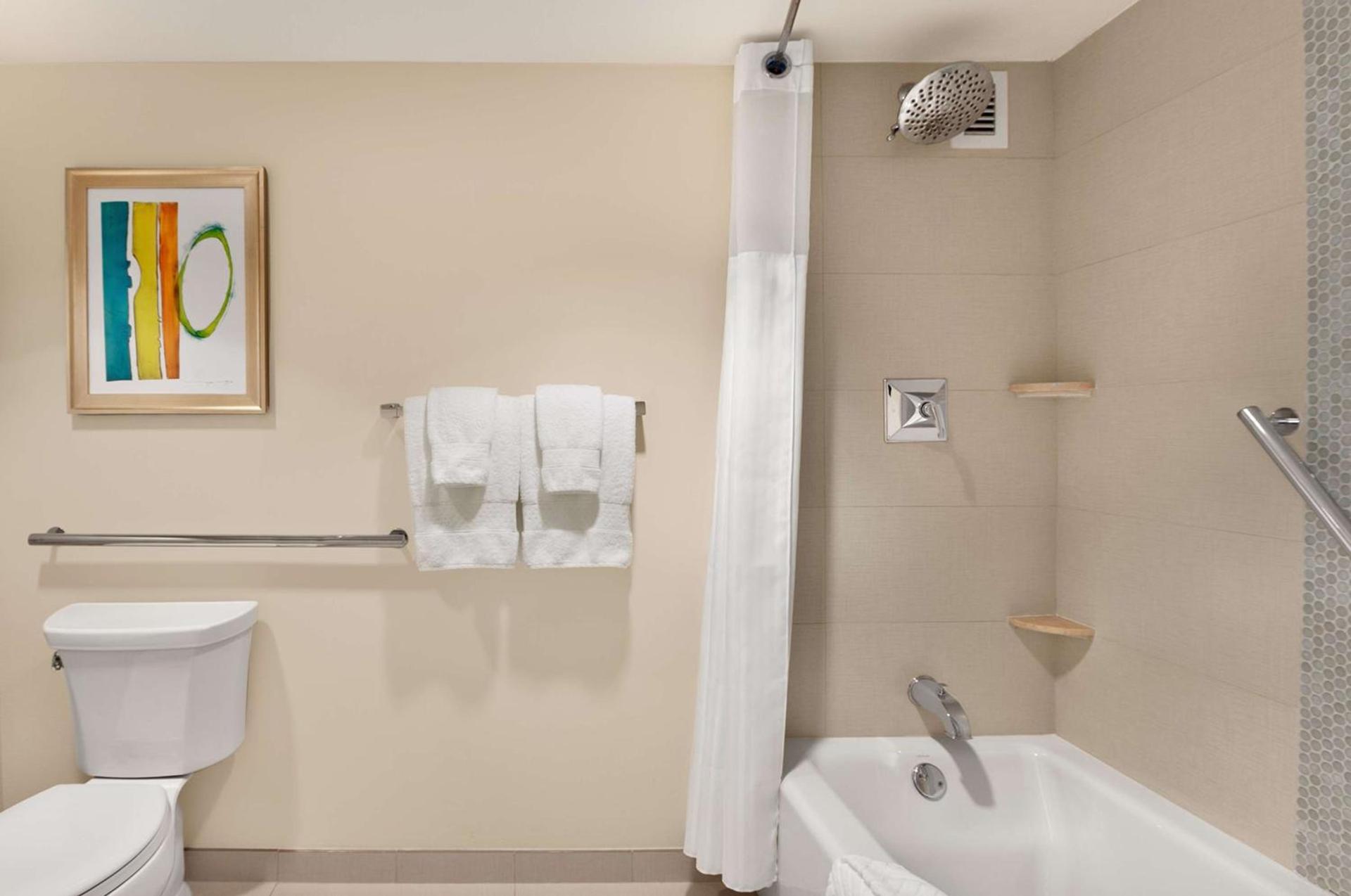 Hilton Miami Airport Blue Lagoon photo 49