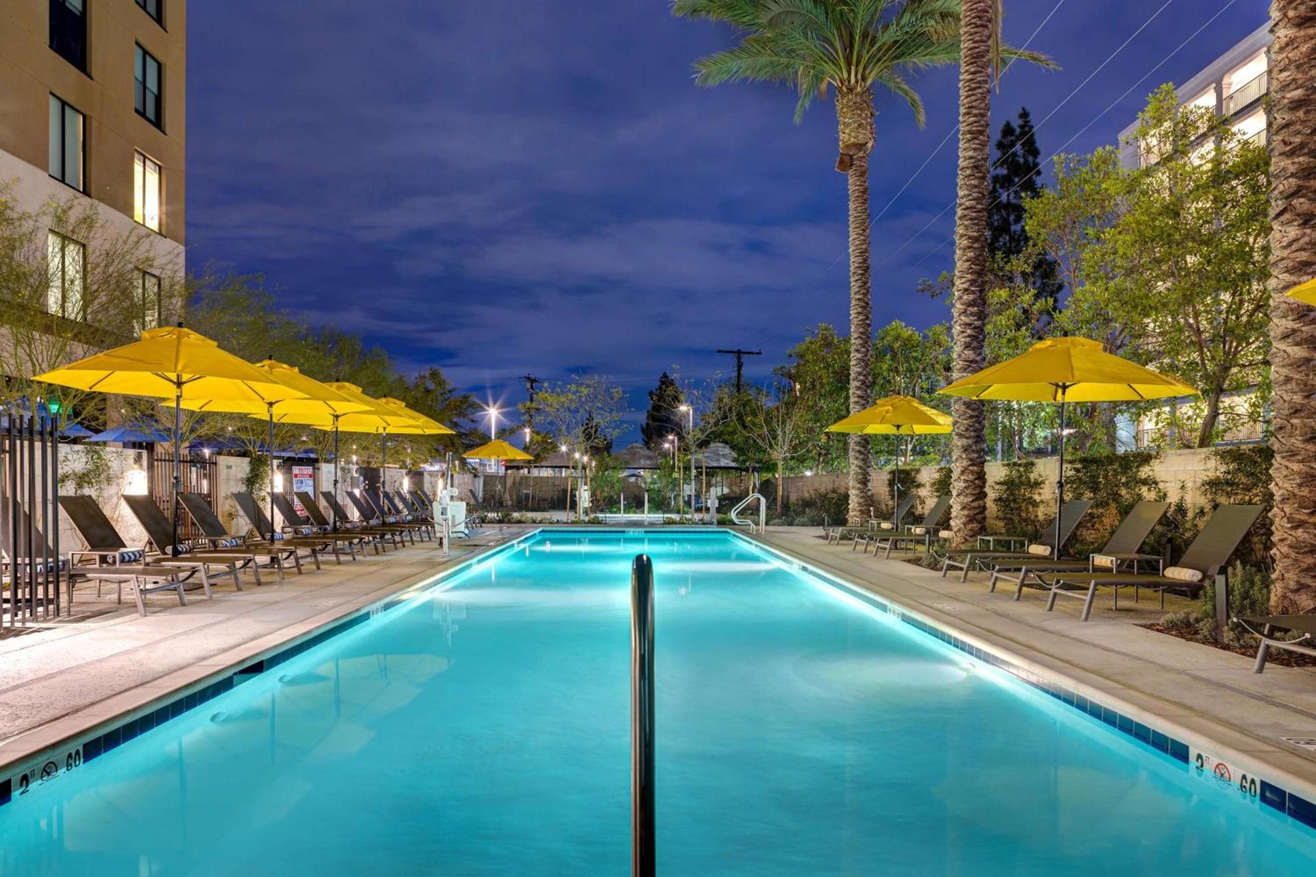 Hilton Garden Inn Anaheim Resort photo 10