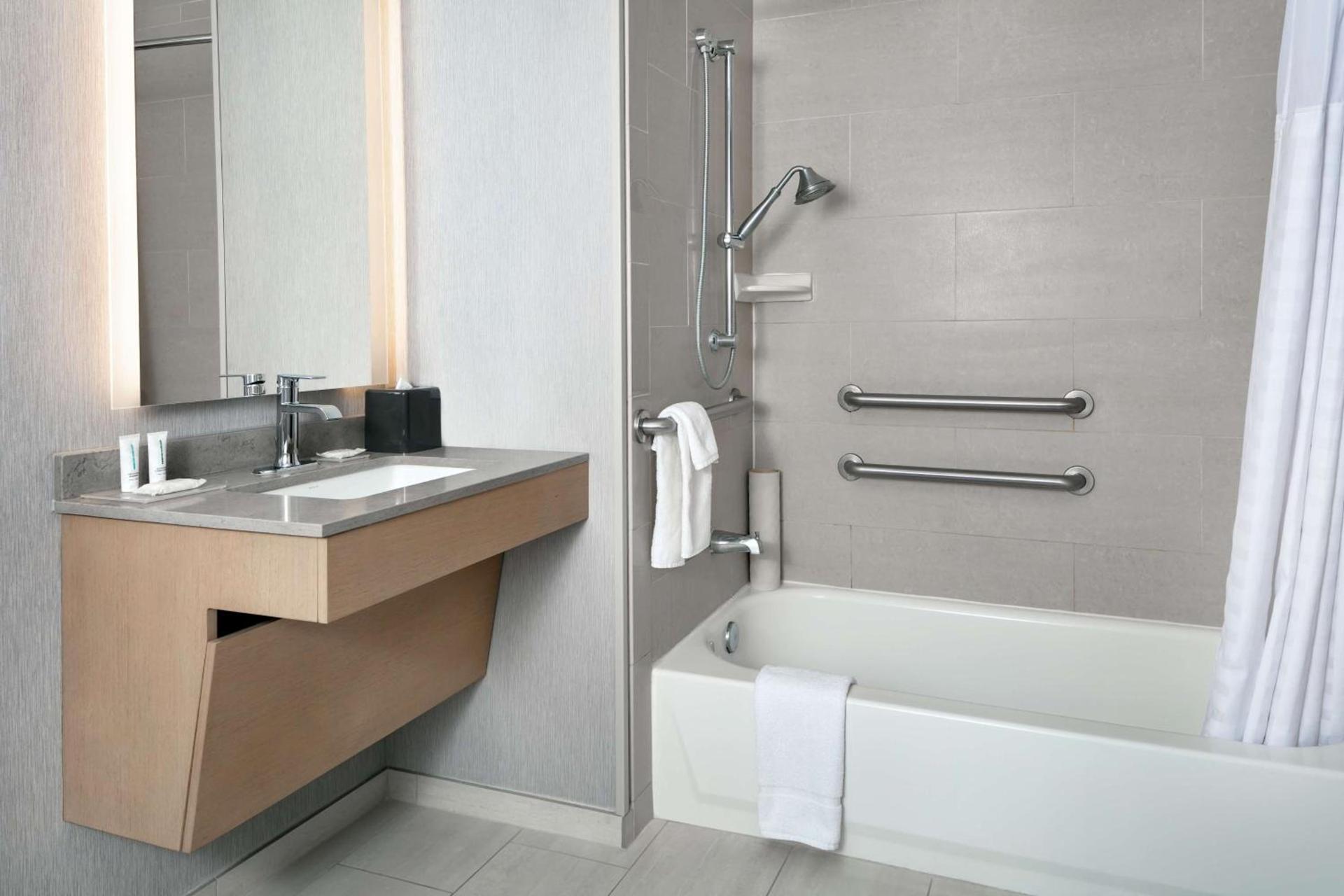 Hyatt Place Fairbanks photo 4