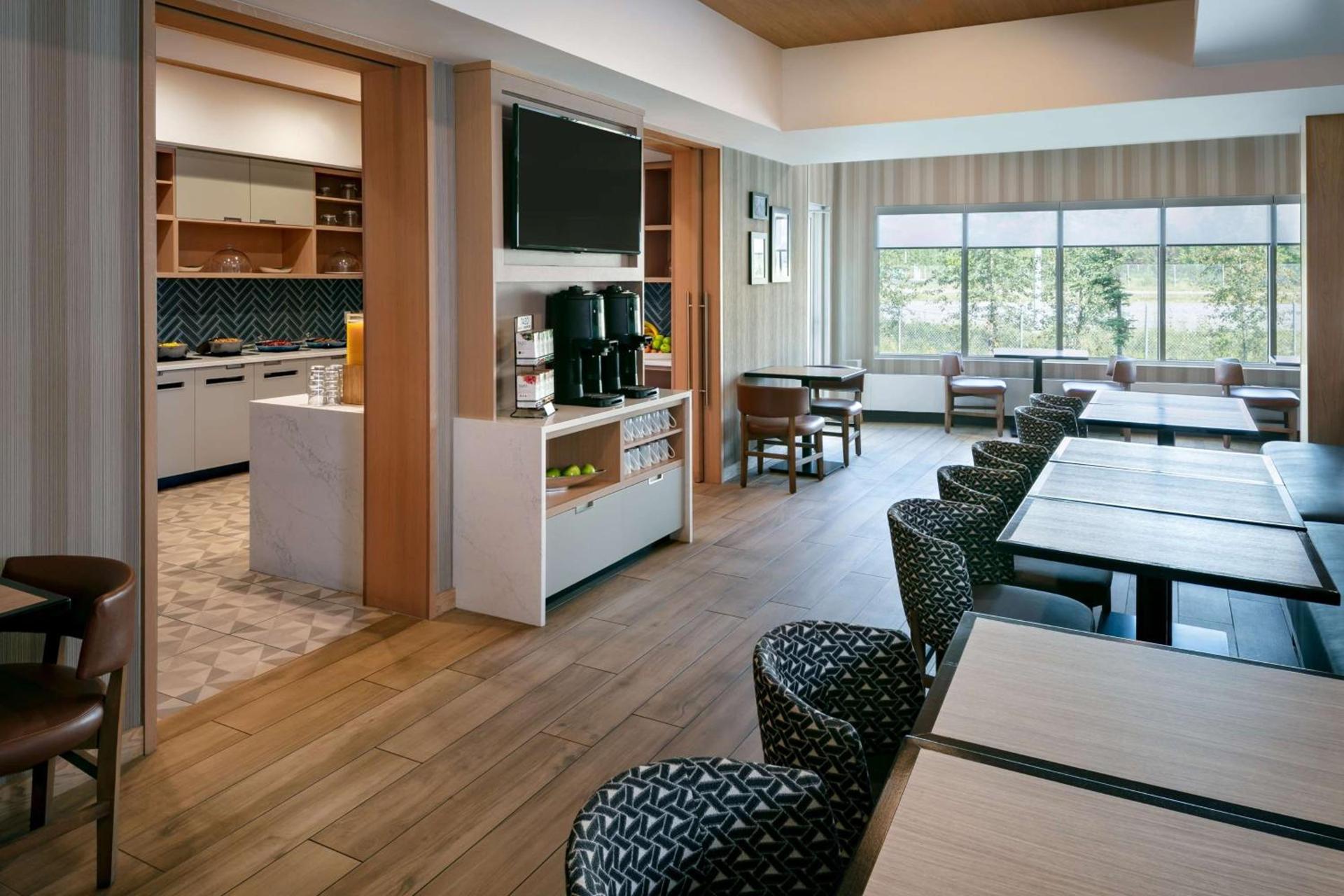 Hyatt Place Fairbanks photo 18