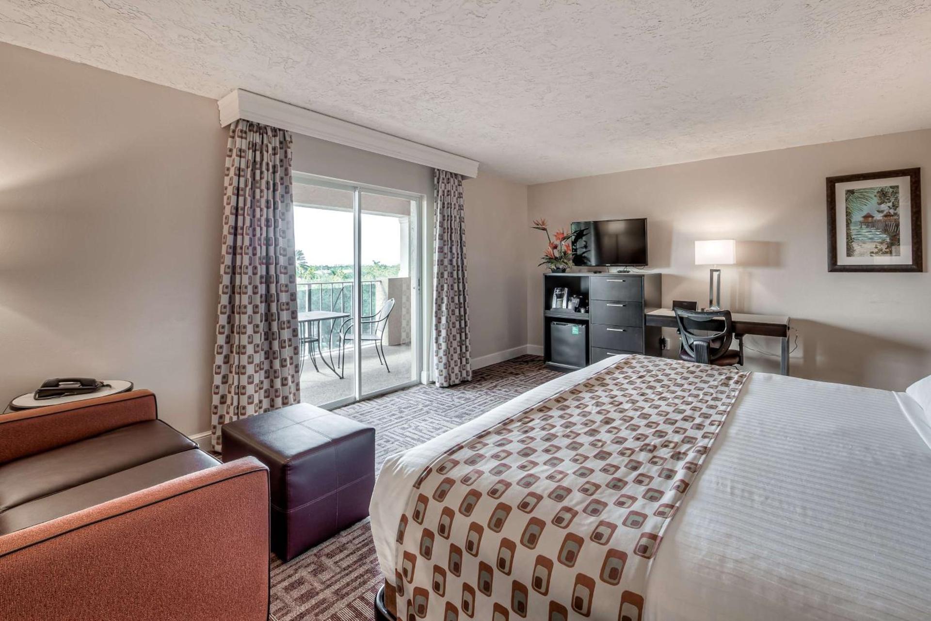 Inn of Naples, Tapestry Collection by Hilton photo 12