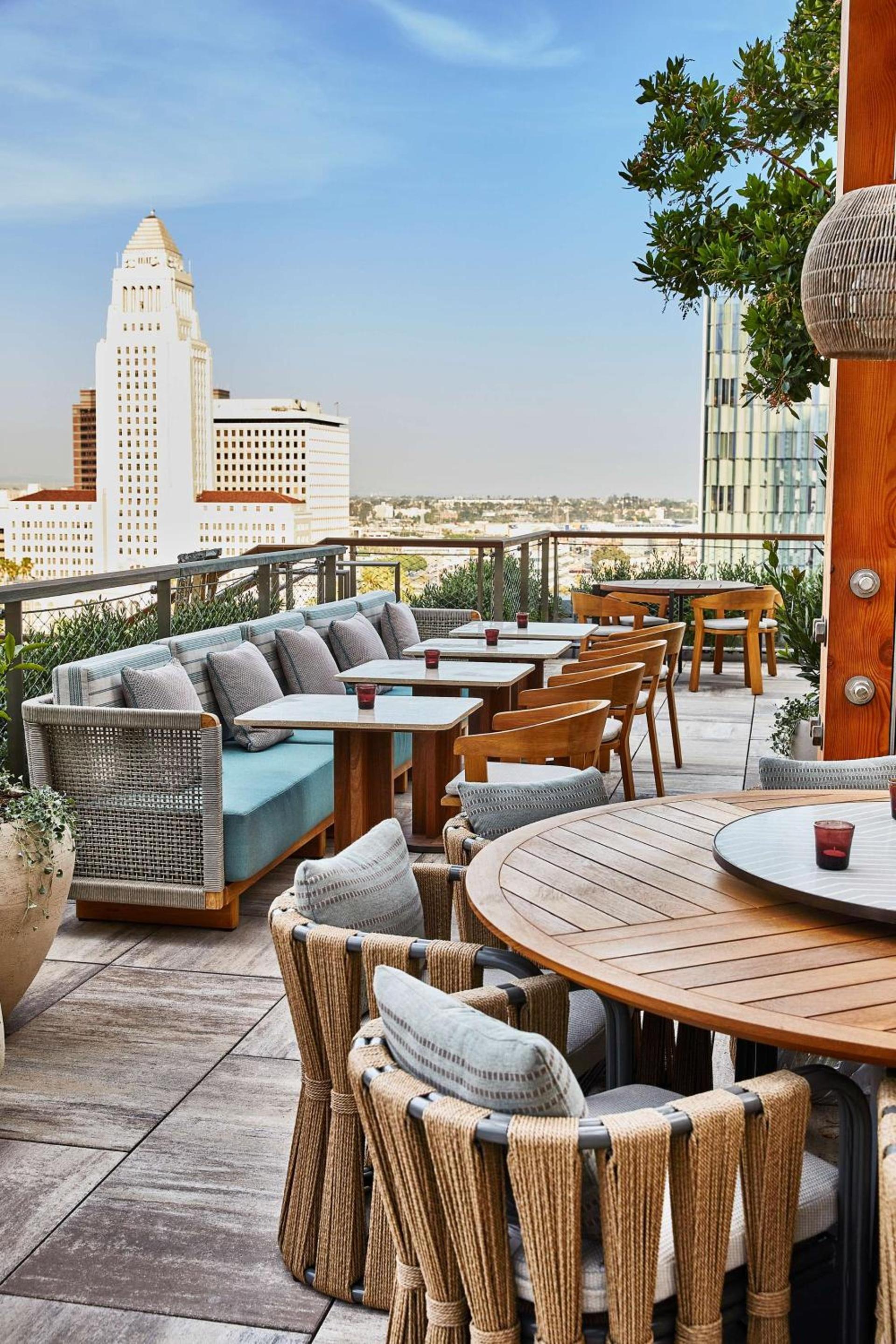Conrad Los Angeles photo 64