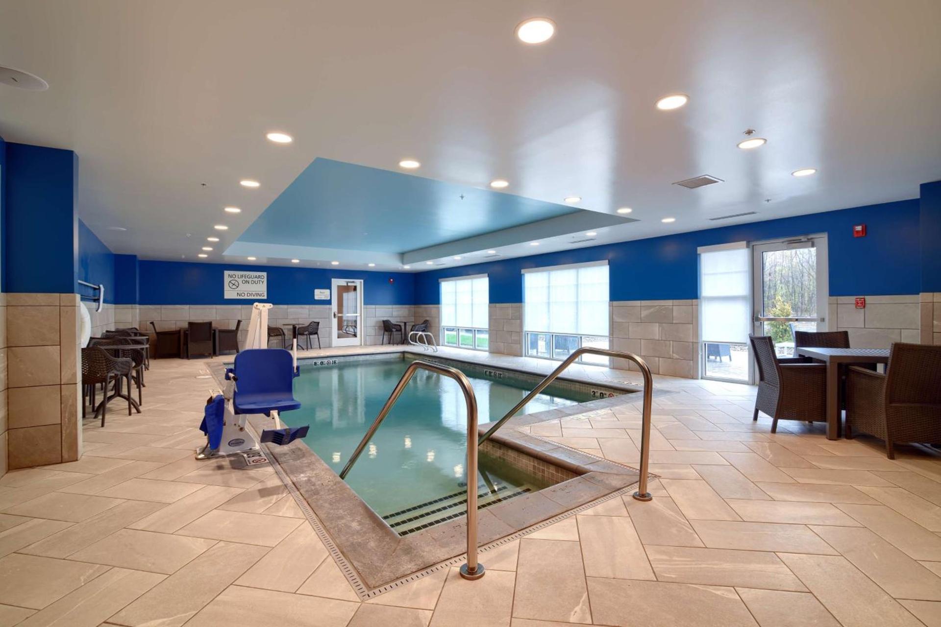 Hampton Inn Lincoln White Mountains photo 15