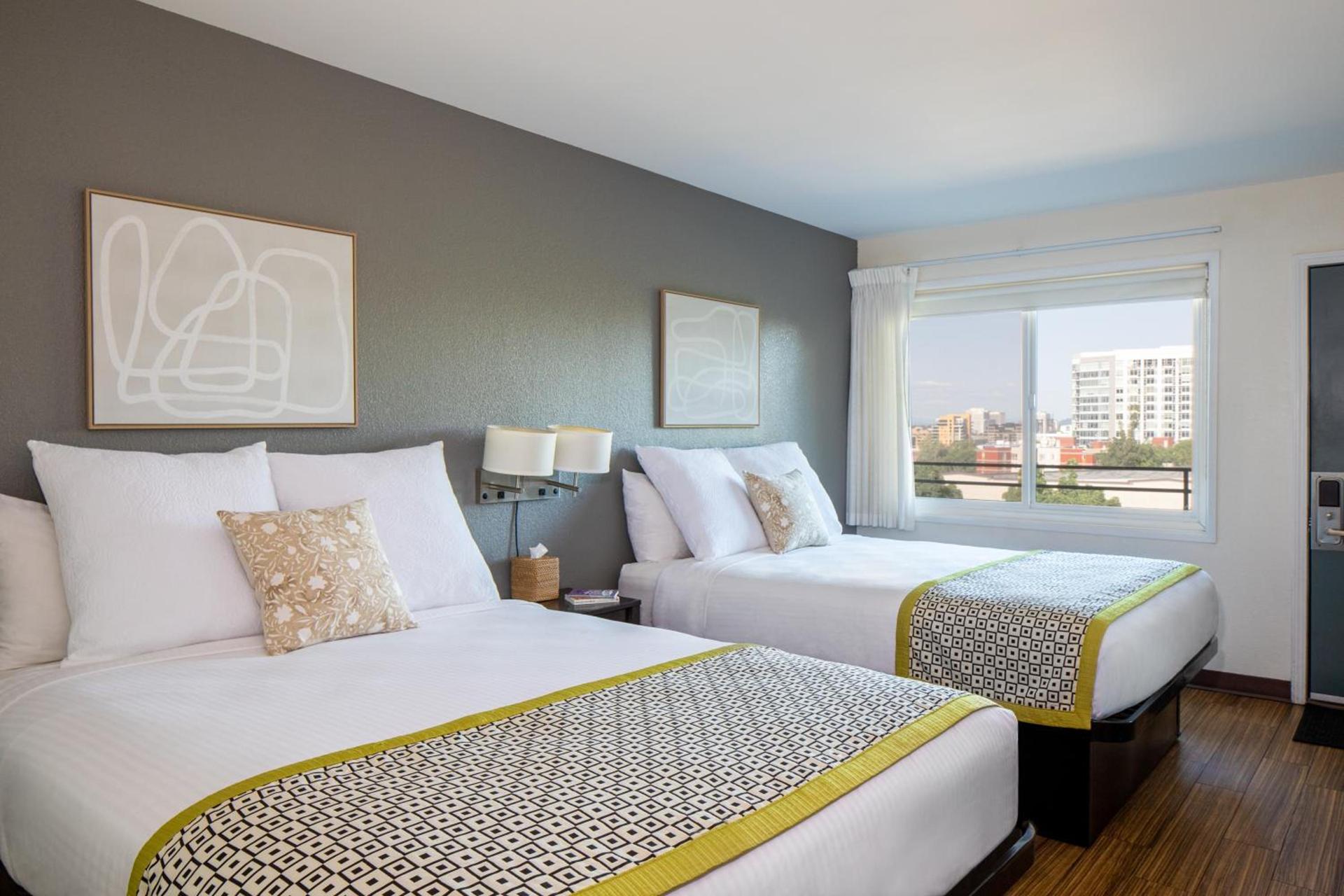 Park Lane Suites & Inn photo 34
