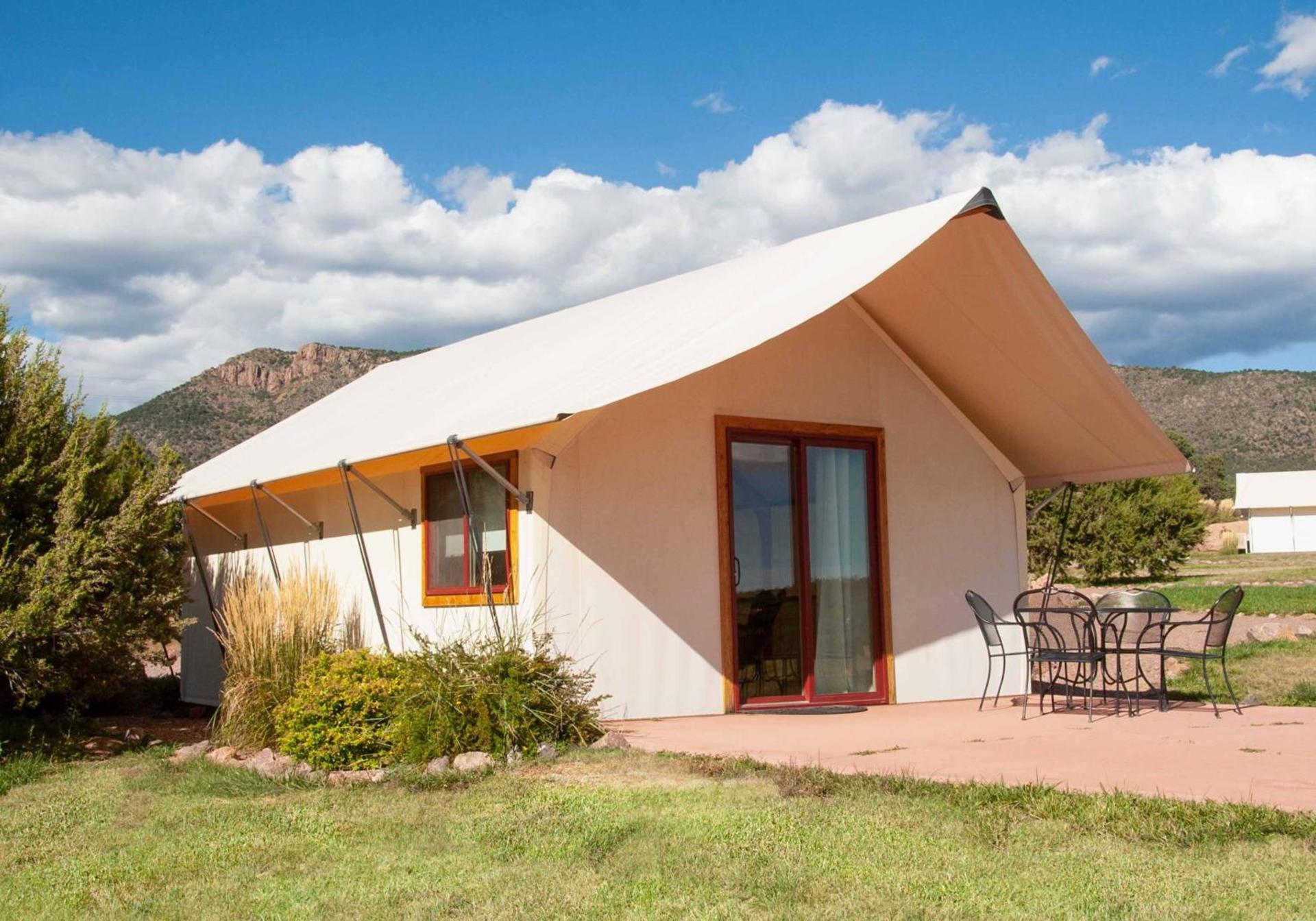 Royal Gorge Cabins photo 5