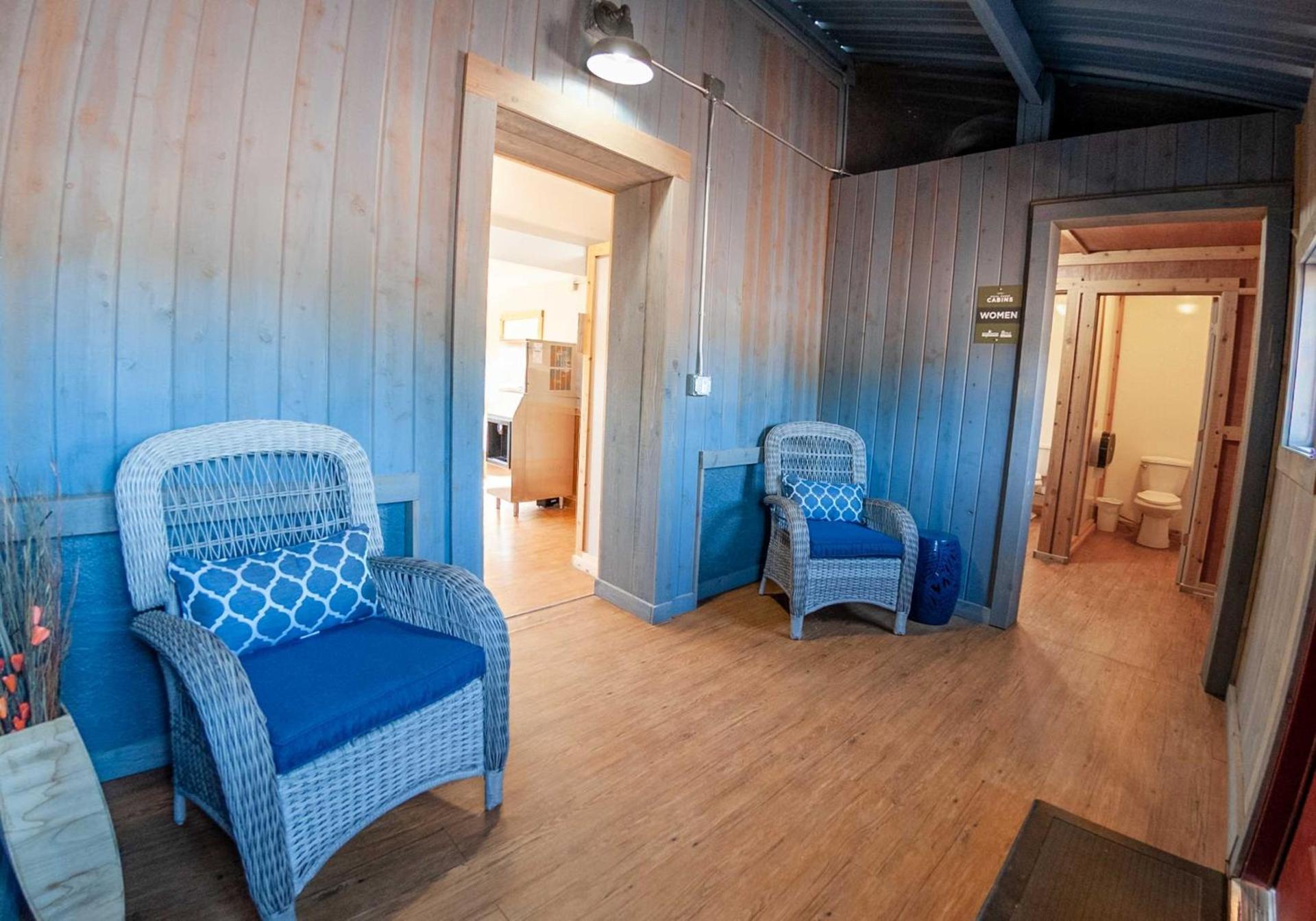 Royal Gorge Cabins photo 7