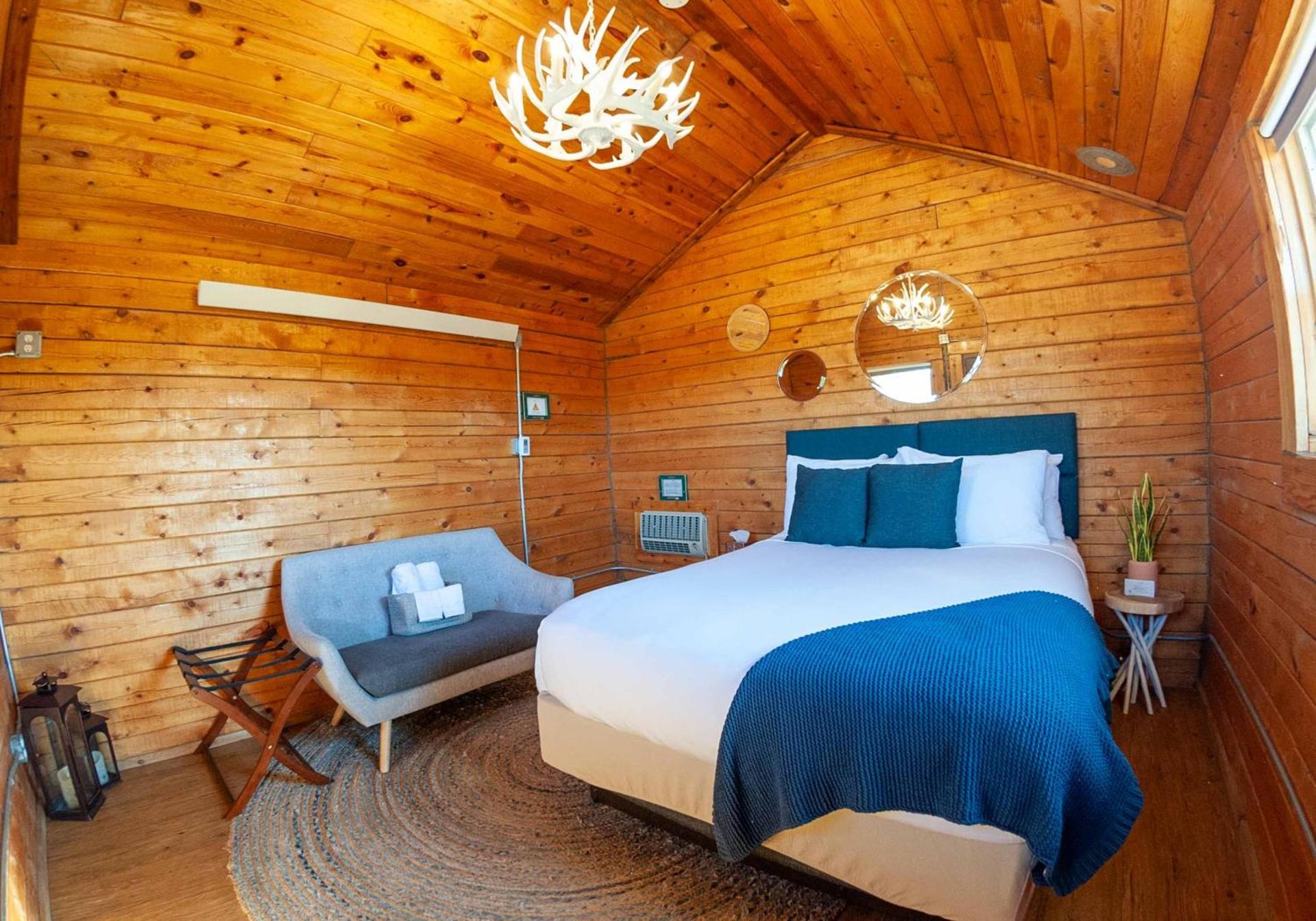 Royal Gorge Cabins photo 85