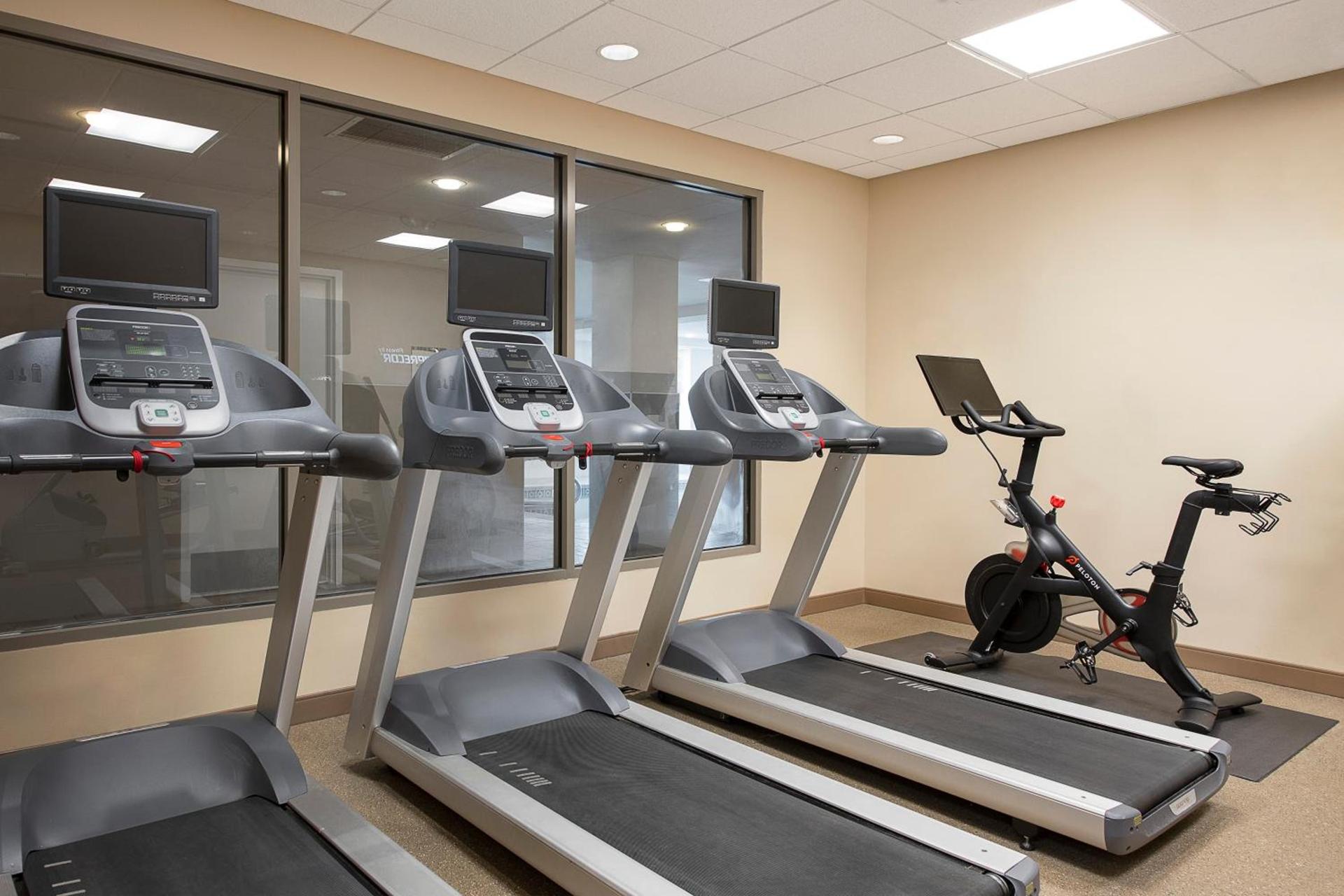 Hilton Garden Inn Cleveland Downtown photo 31