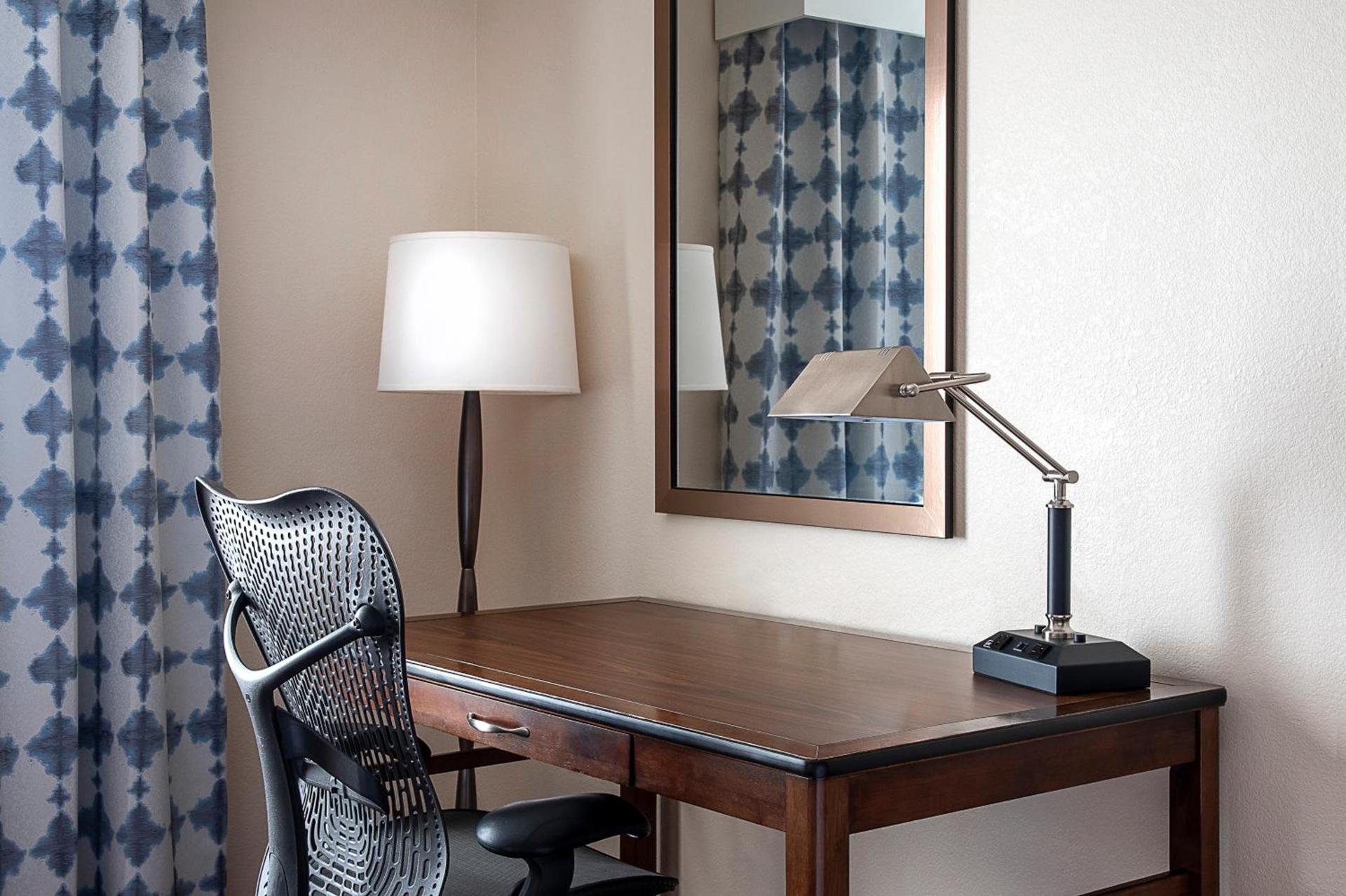Hilton Garden Inn Cleveland Downtown photo 35