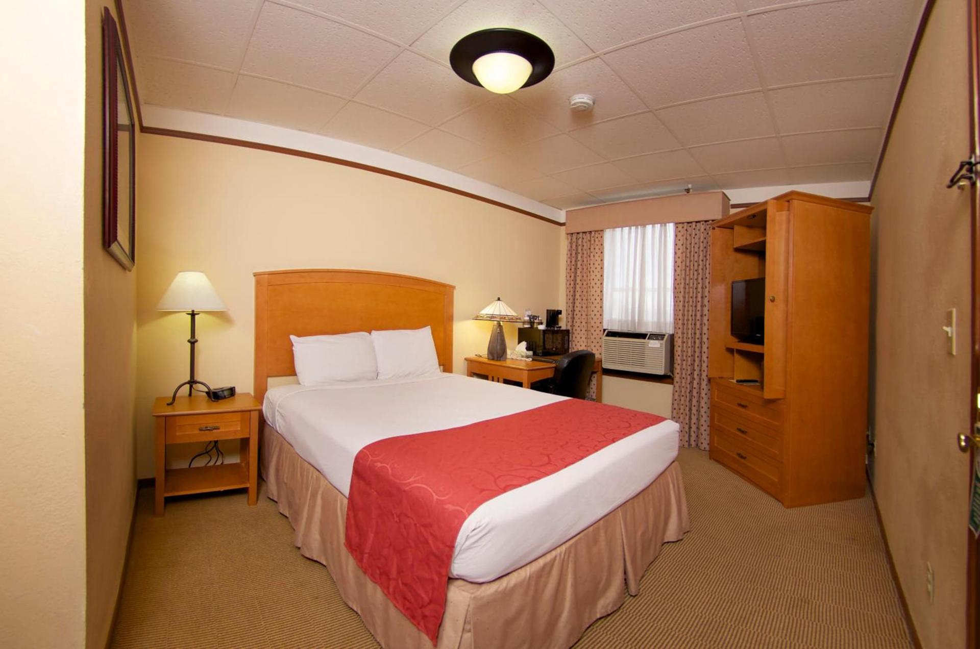 Historic Plains Hotel photo 39