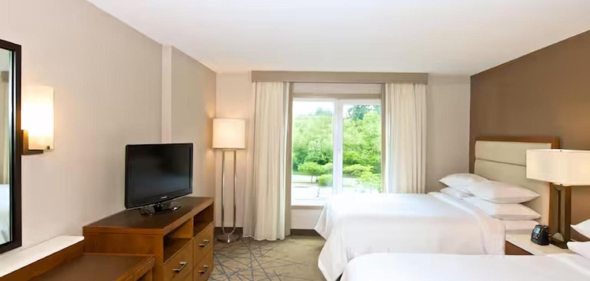 Embassy Suites by Hilton Seattle North Lynnwood photo 56
