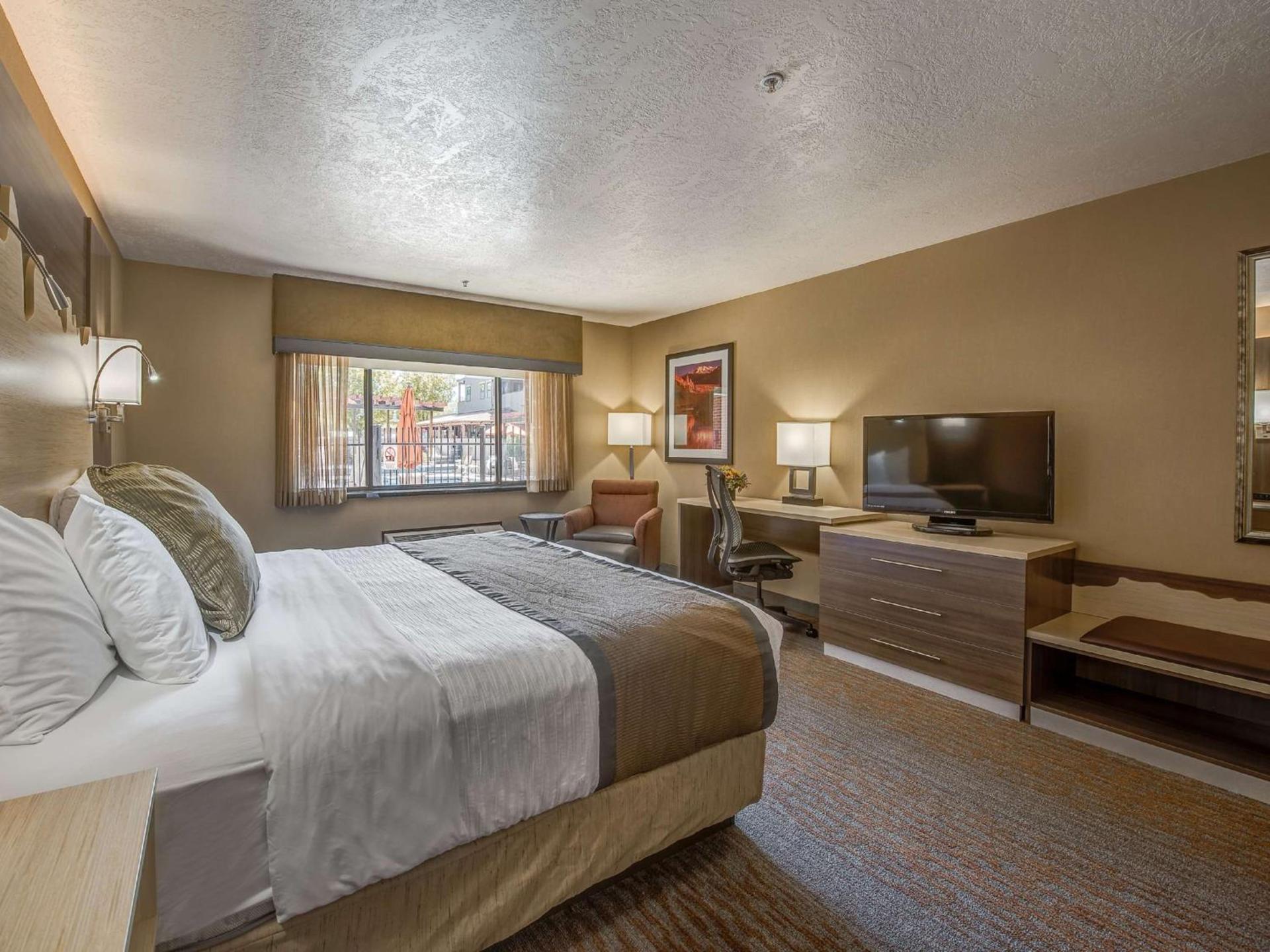 Best Western Plus Canyonlands Inn photo 38